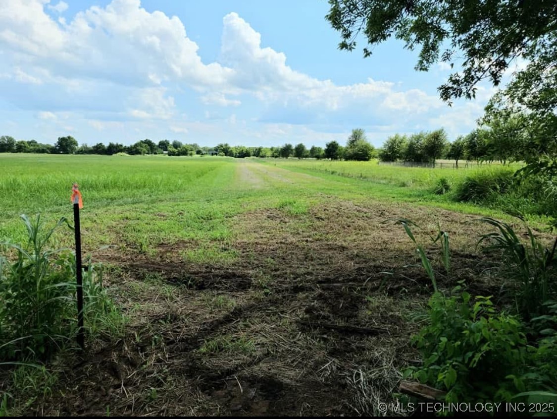 10192 E 445 Road Property Photo 1