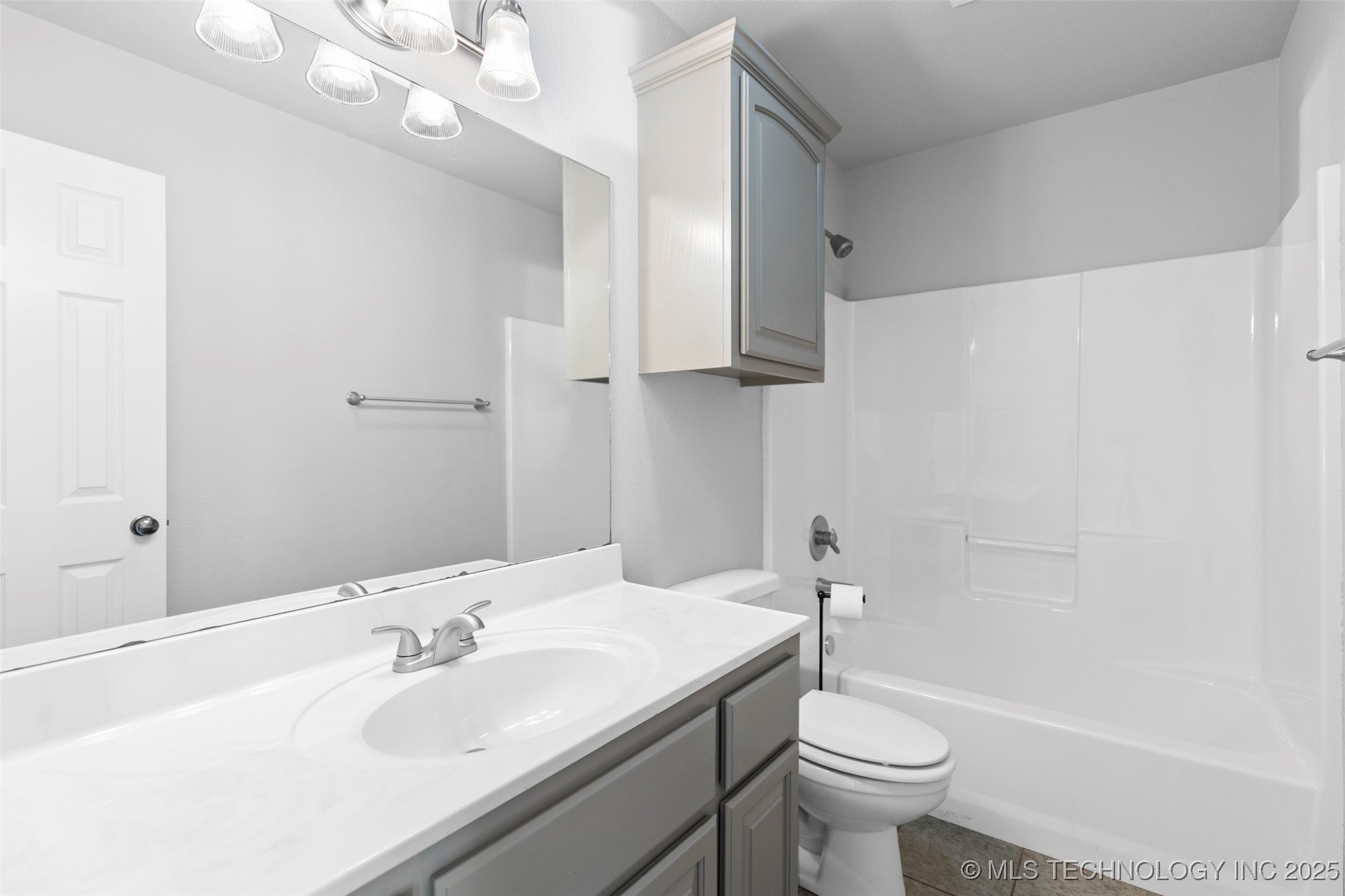 23332 E 132nd Street S Property Photo 9