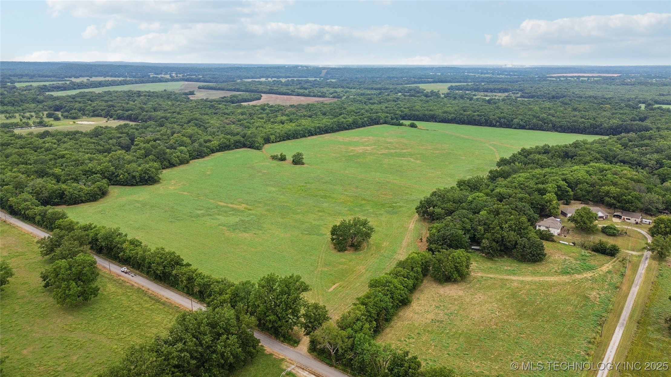 9251 E 470 Road Property Photo 19