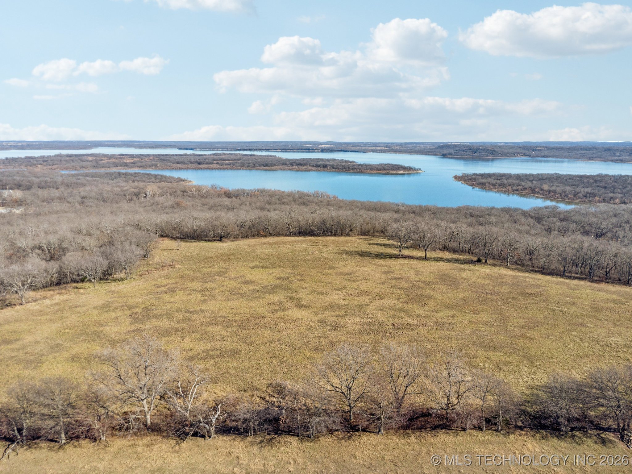 E 360 Road Property Photo 1
