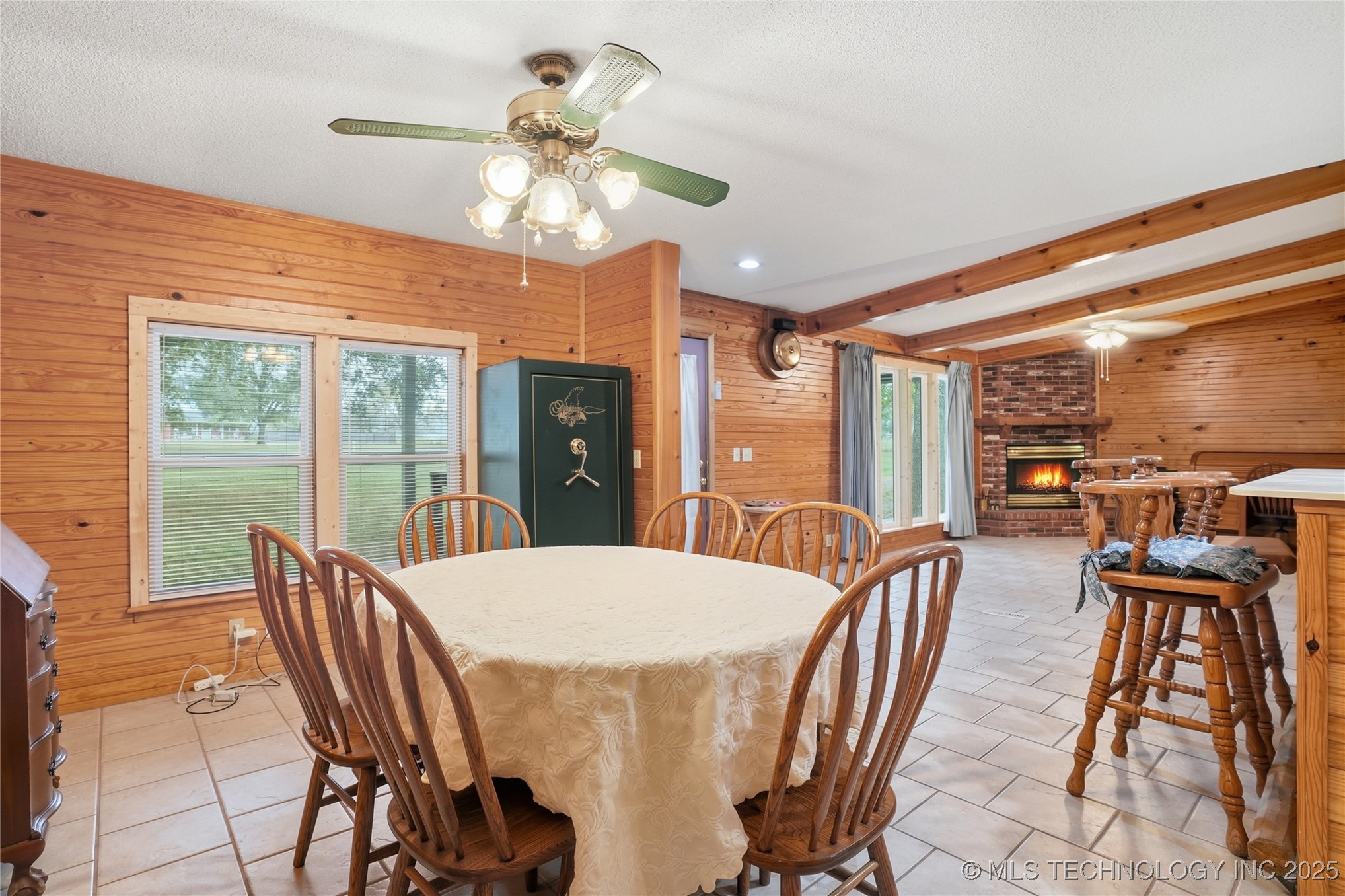175 S 428 Road Property Photo 17