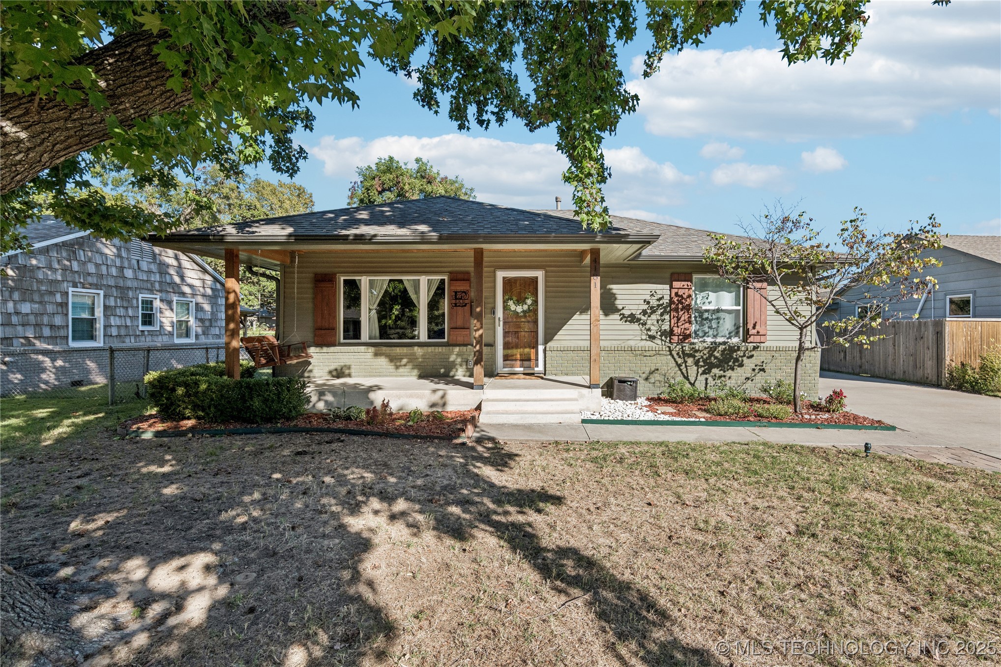 4181 S Saint Louis Avenue Property Photo 1
