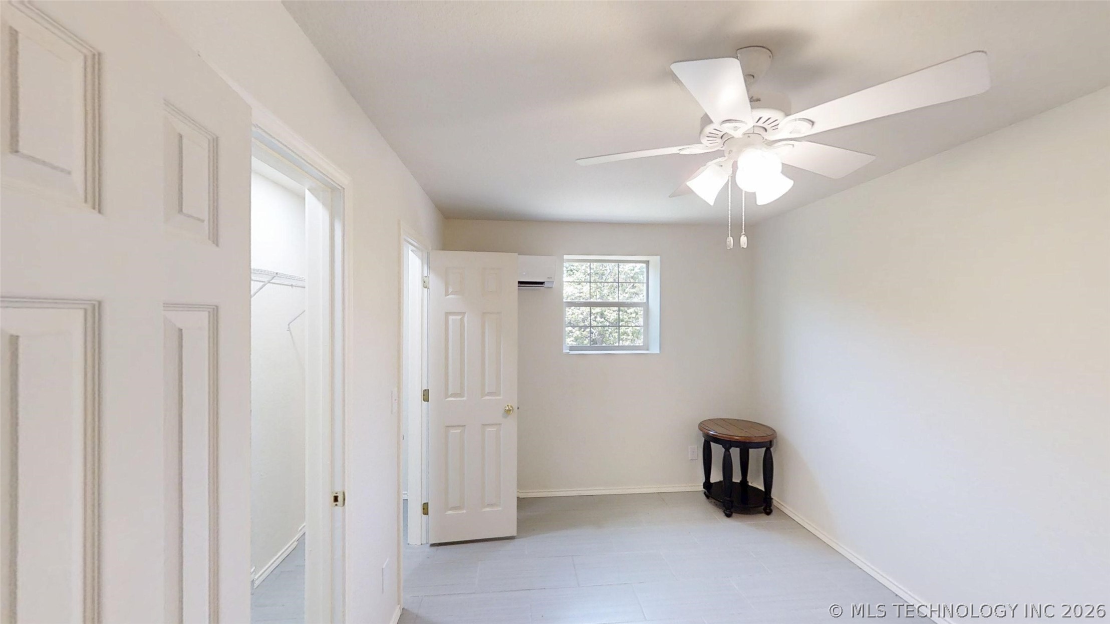 284 Songbird Trail Property Photo 5
