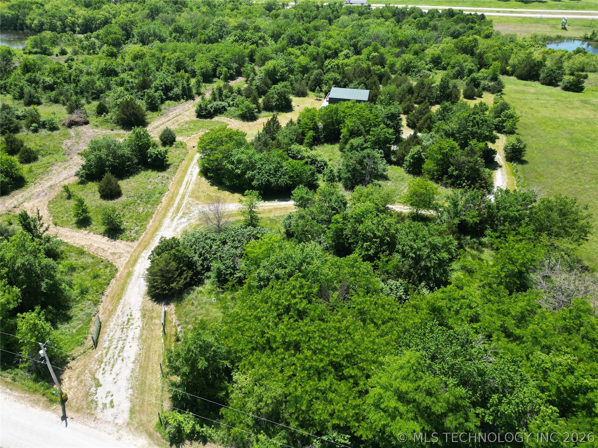284 Songbird Trail Property Photo 54