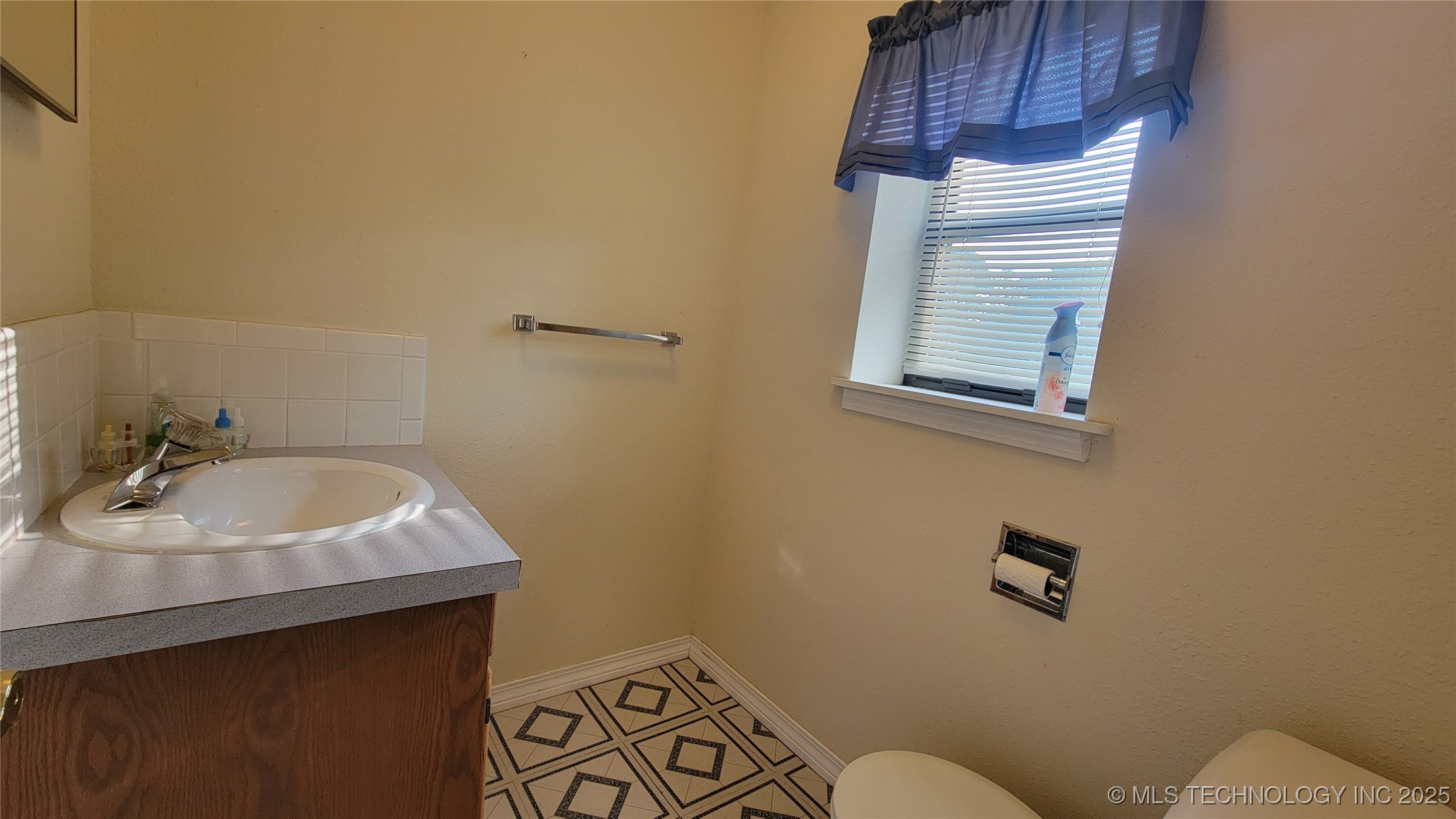 46029 S 660 Property Photo 19