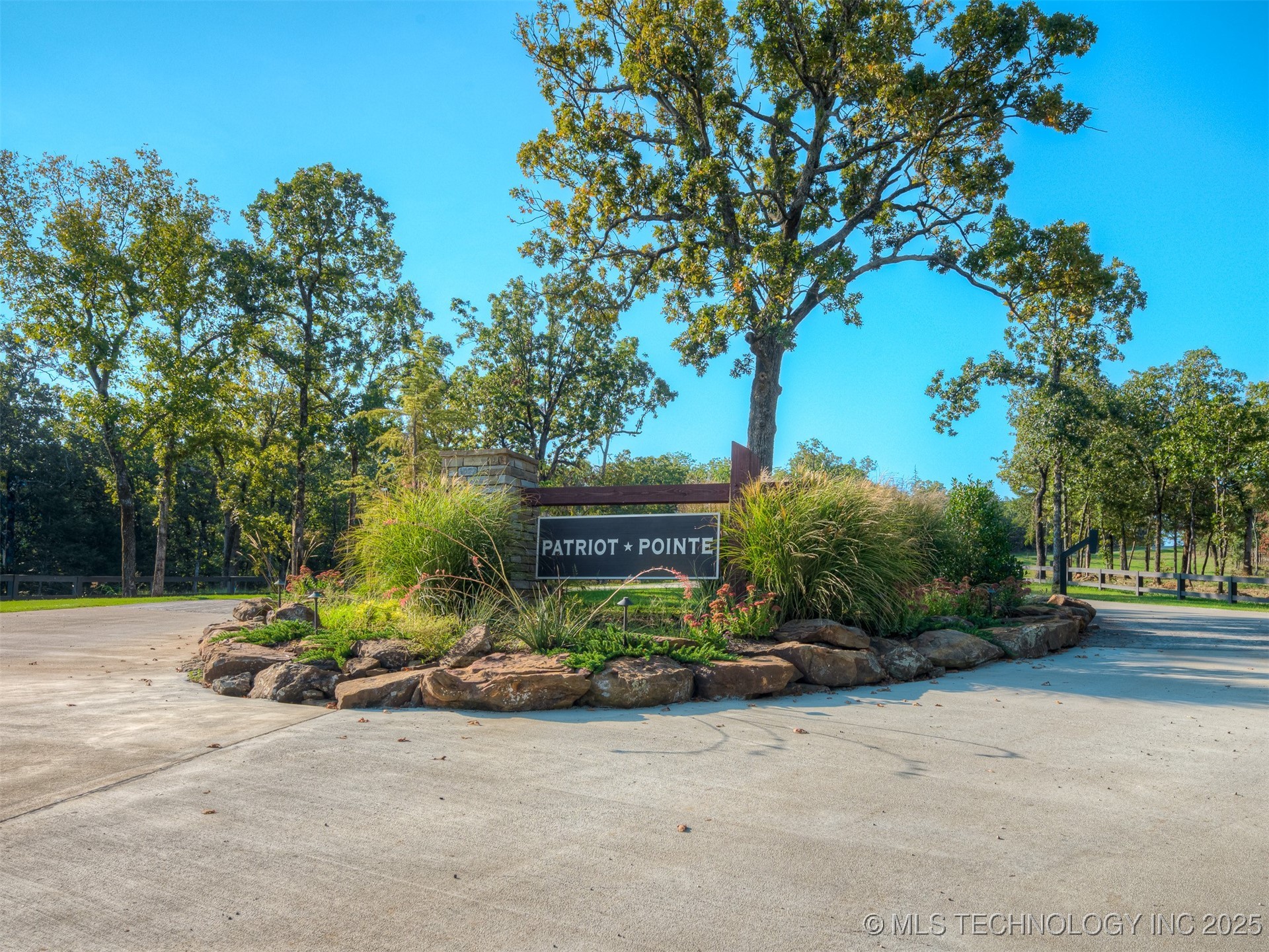 206 Patriot Pointe Property Photo 8