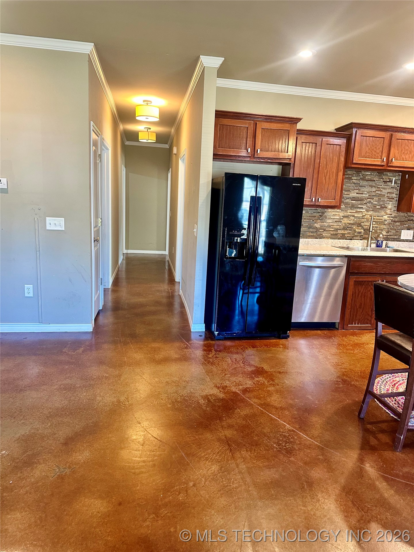 415664 E 1093 Road E Property Photo 3