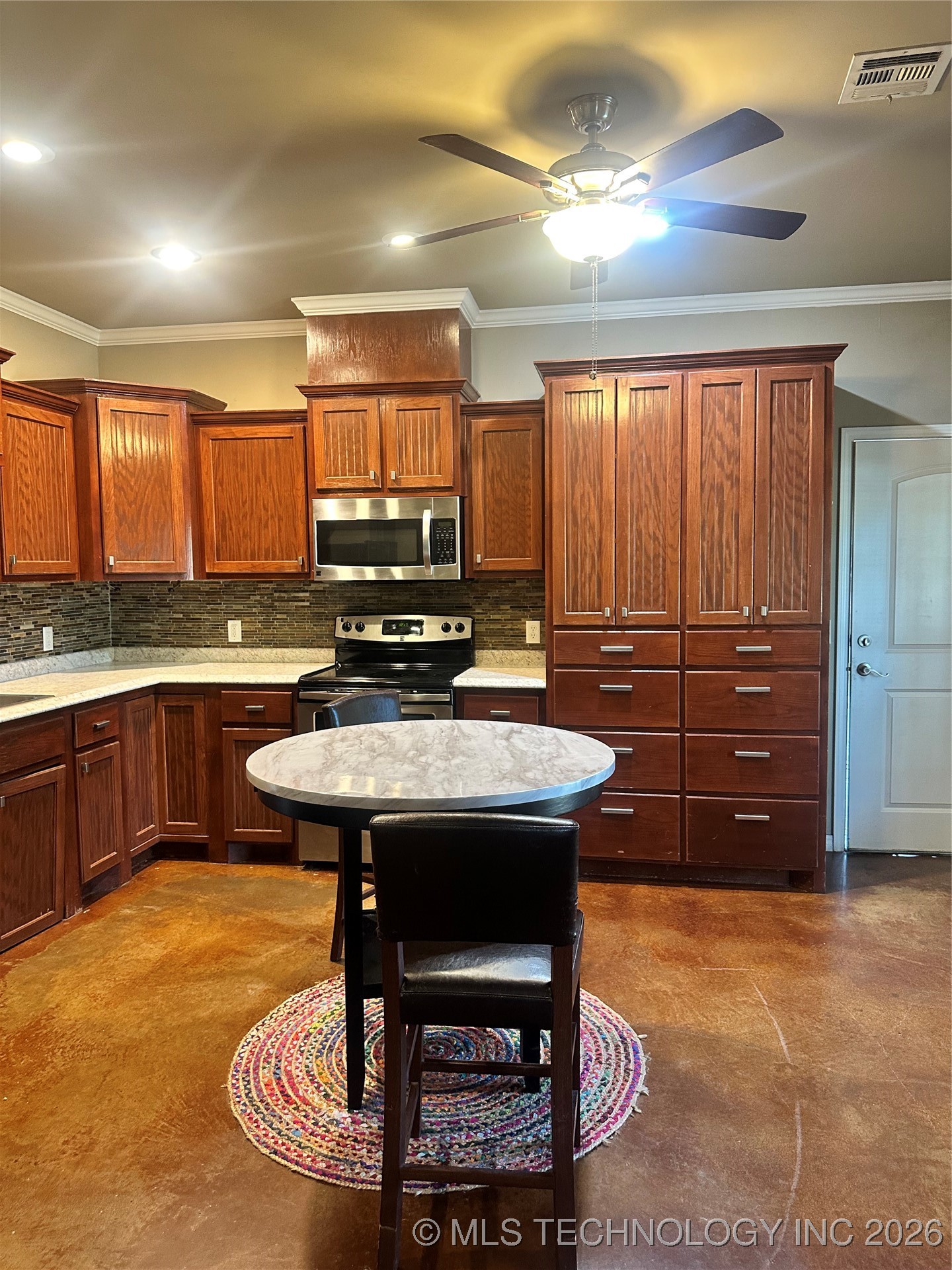 415664 E 1093 Road E Property Photo 5