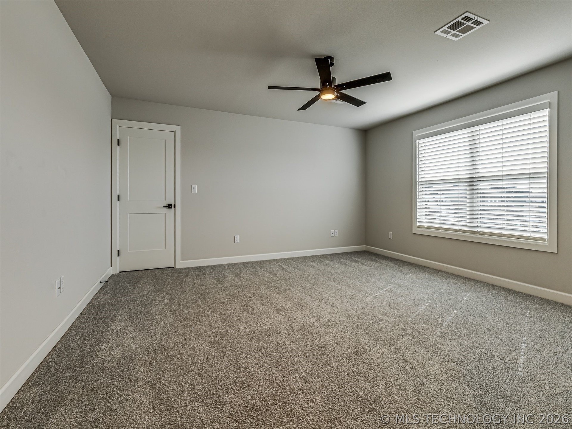 13634 S 20th Place E Property Photo 42