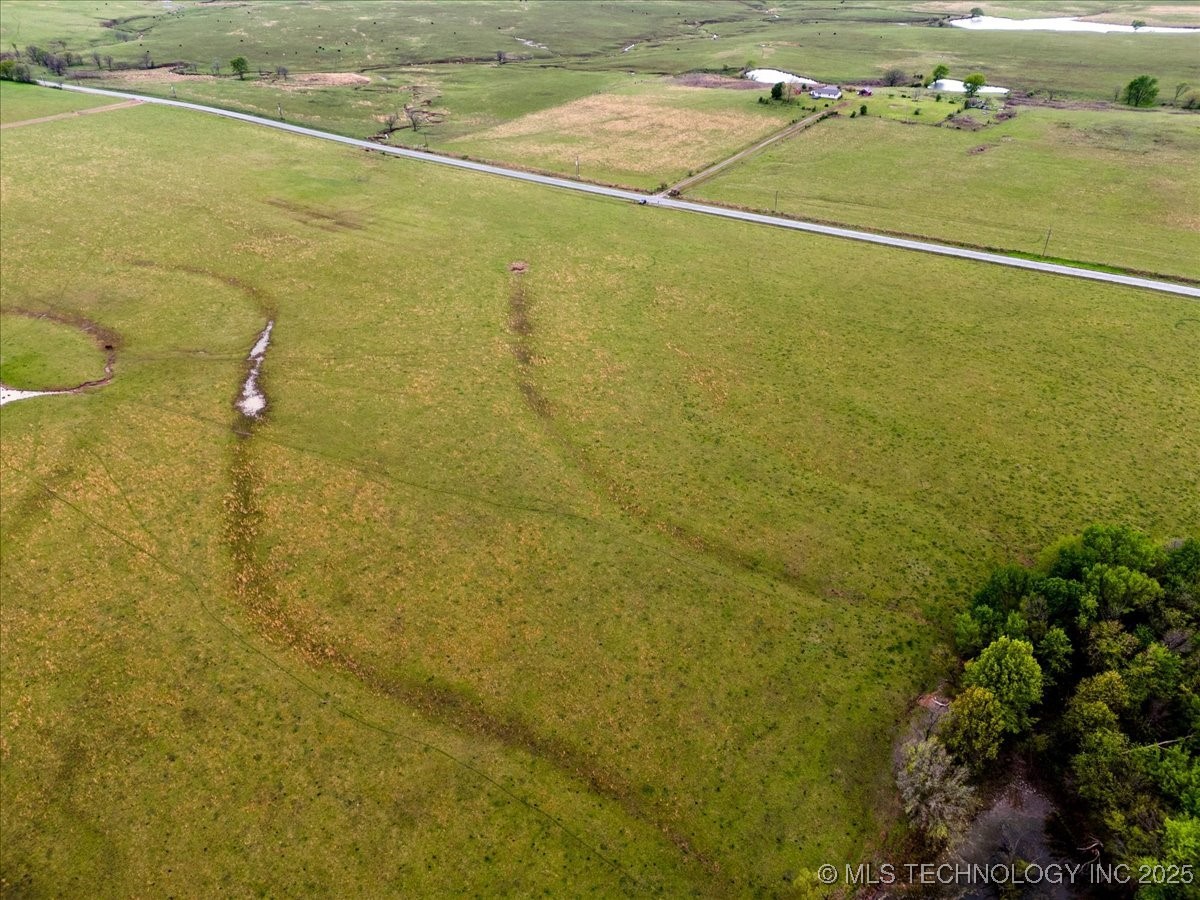 04 S 4360 Road Property Photo 10