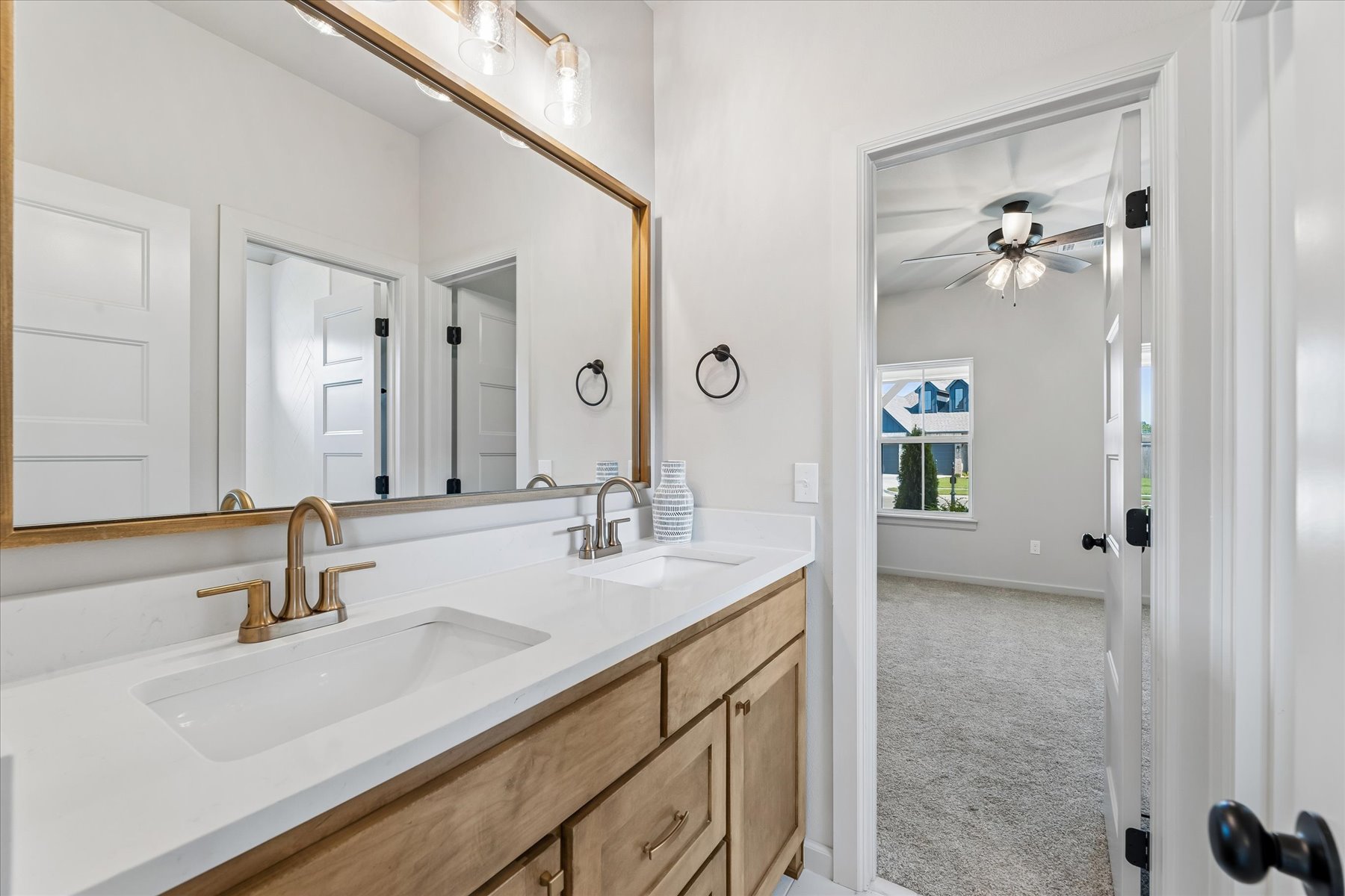 7215 E Queens Street Property Photo 35