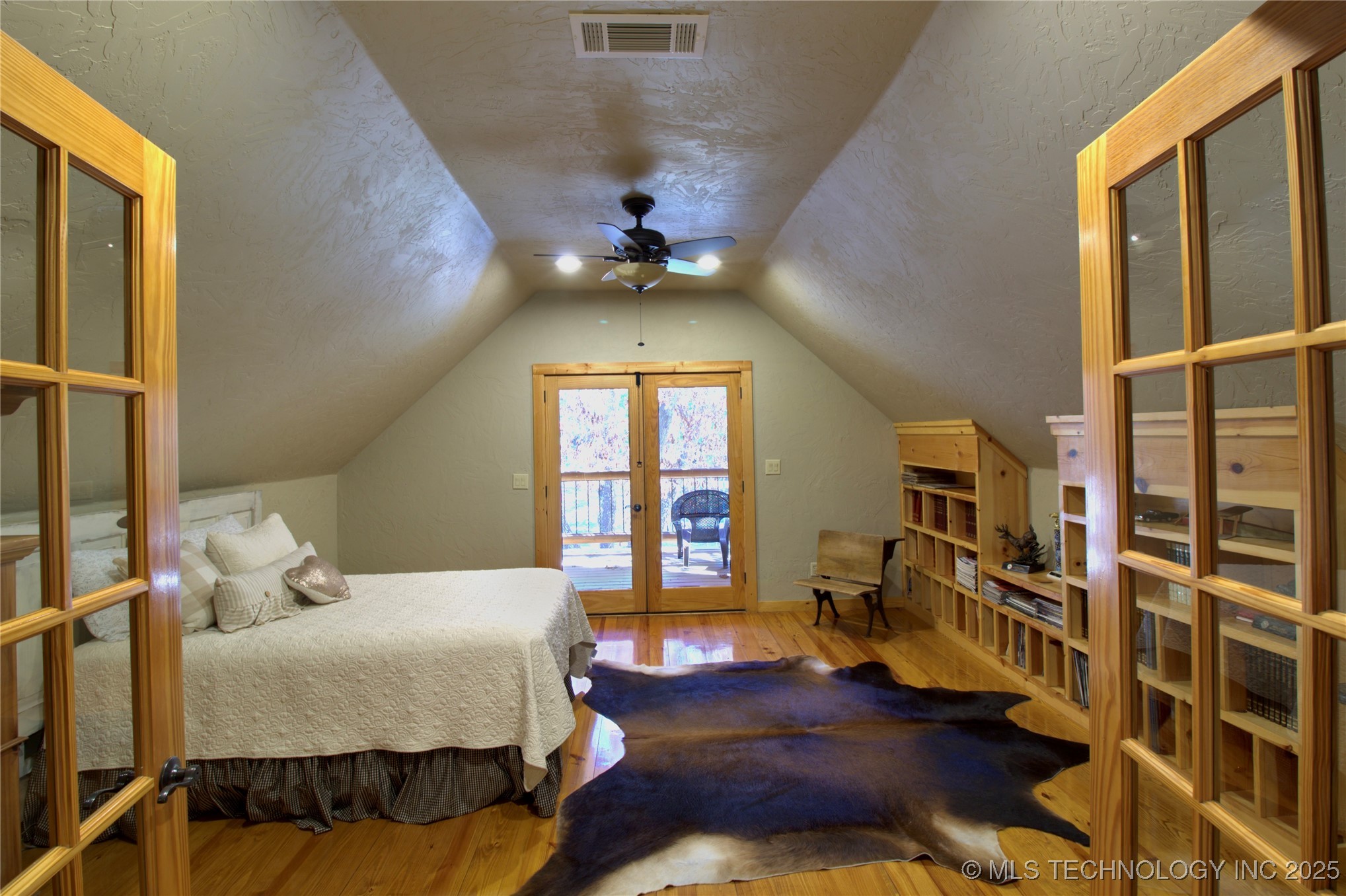 10698 S Childrens Lane Property Photo 24