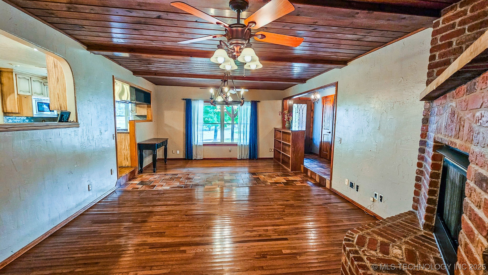 10388 N Perry Road Property Photo 12