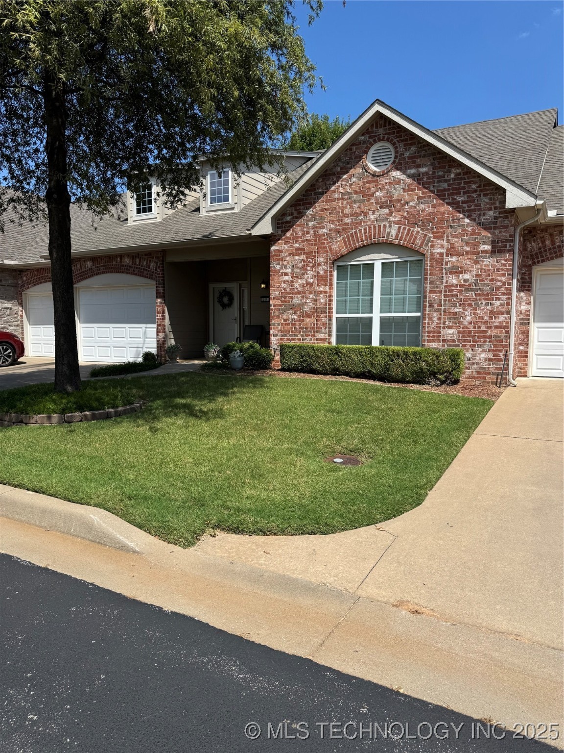 2543938 Property Photo 1