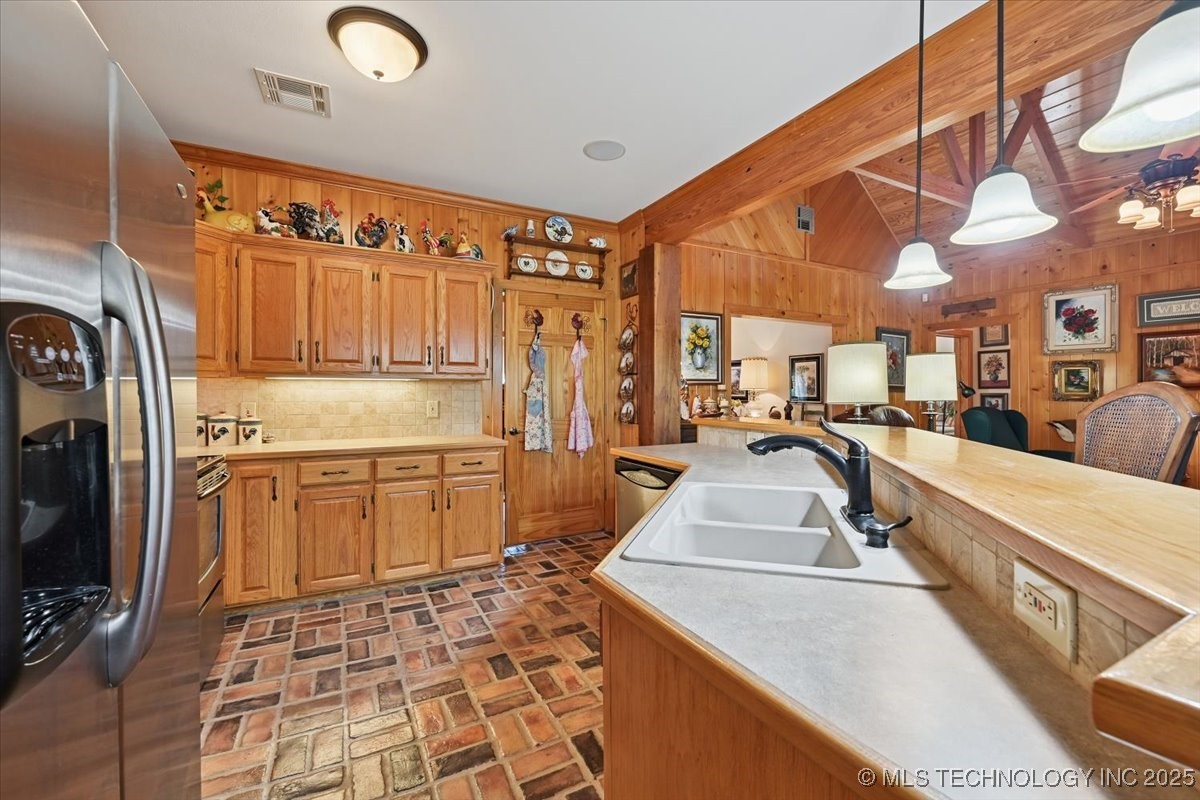 22217 Us Hwy 59 Property Photo 20