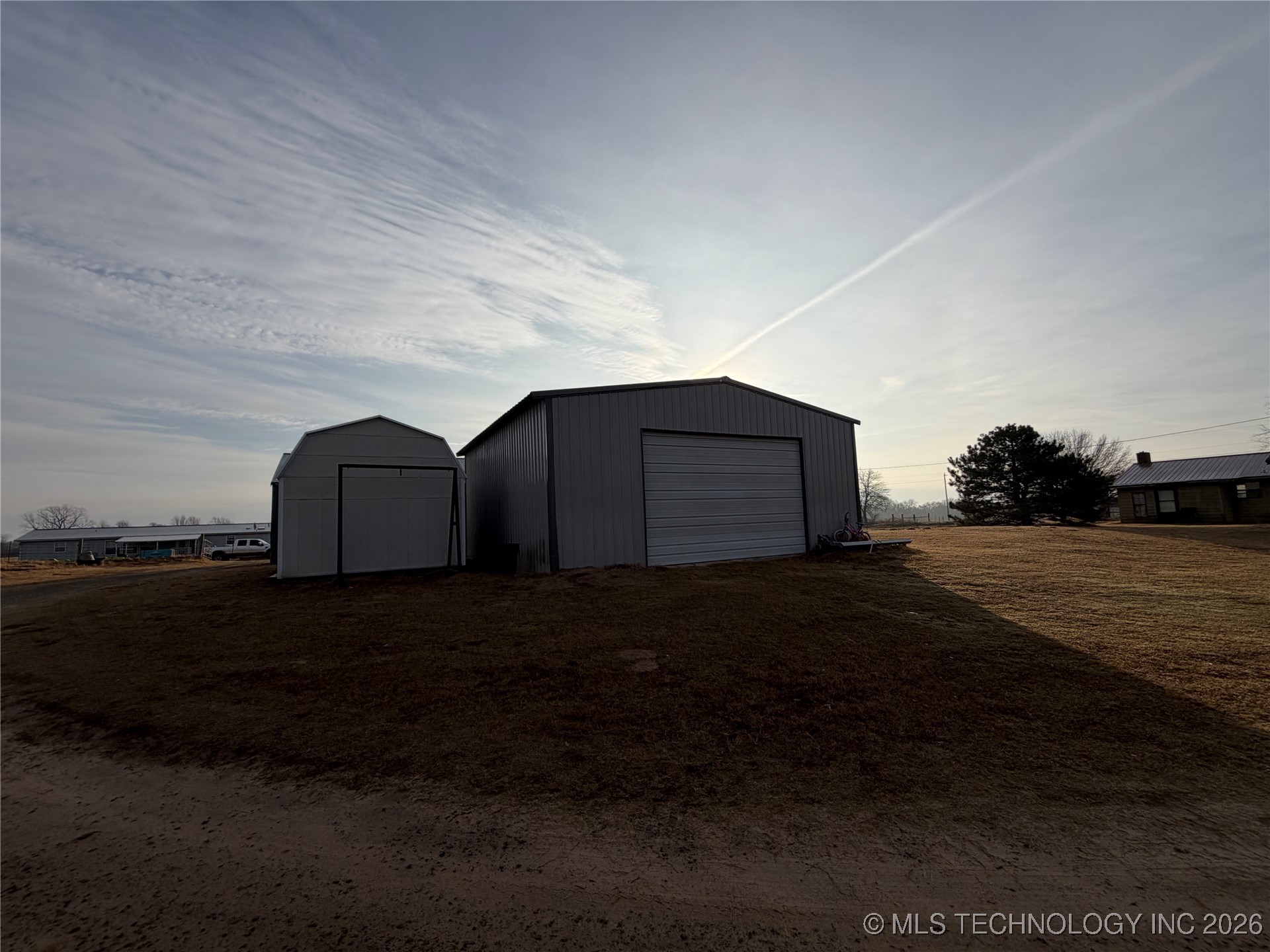 410053 E 1240 Property Photo 14