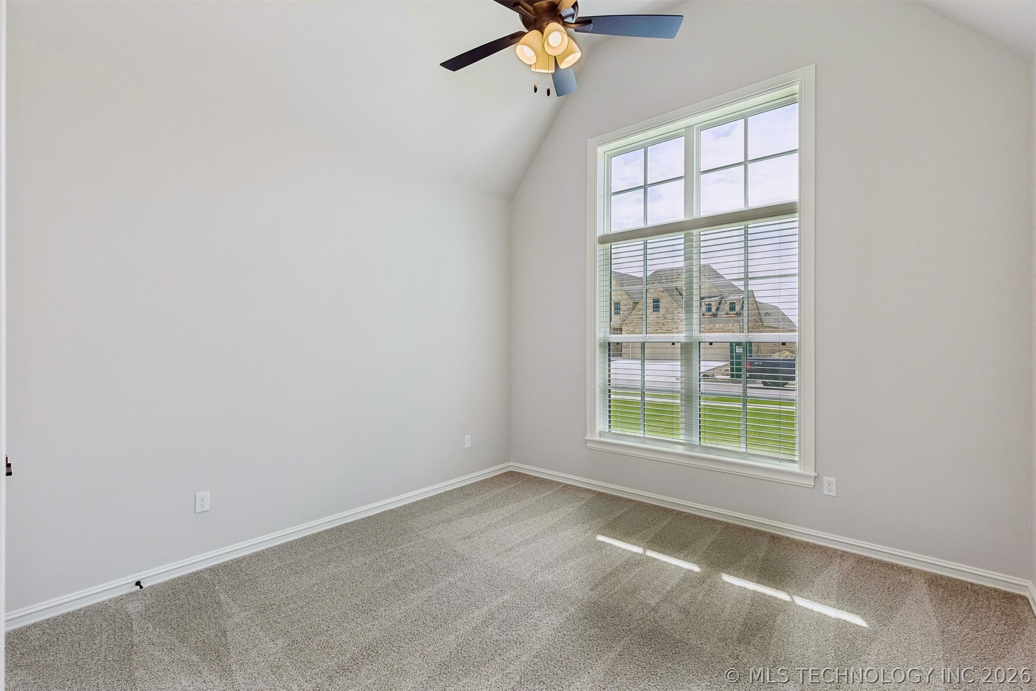 2841 E 144th Place S Property Photo 33