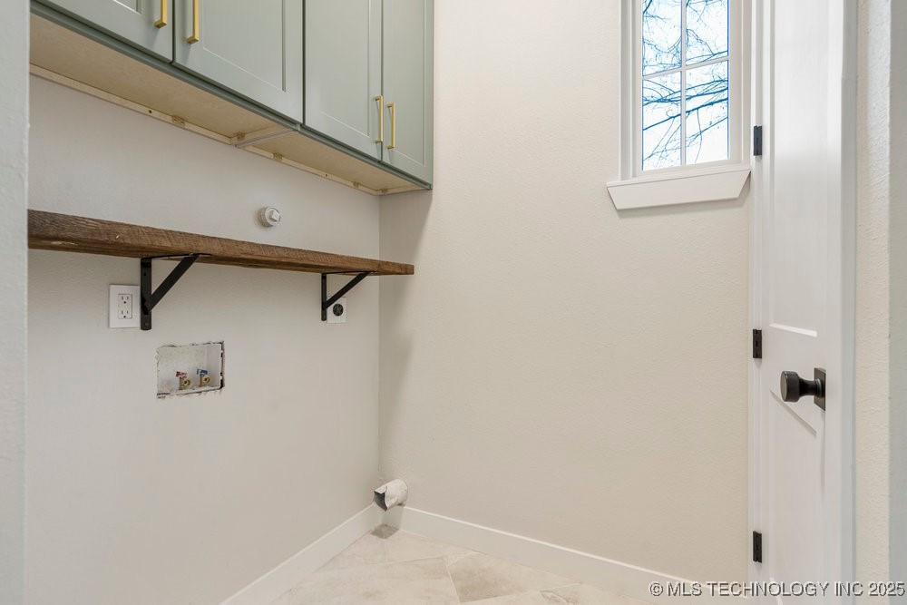 1717 W Newton Street Property Photo 19