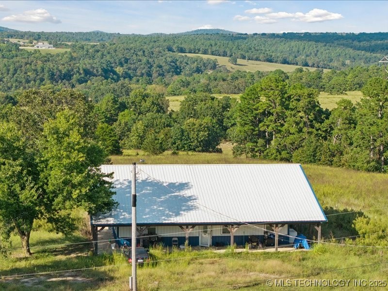 474825 E 771 Road Property Photo 1