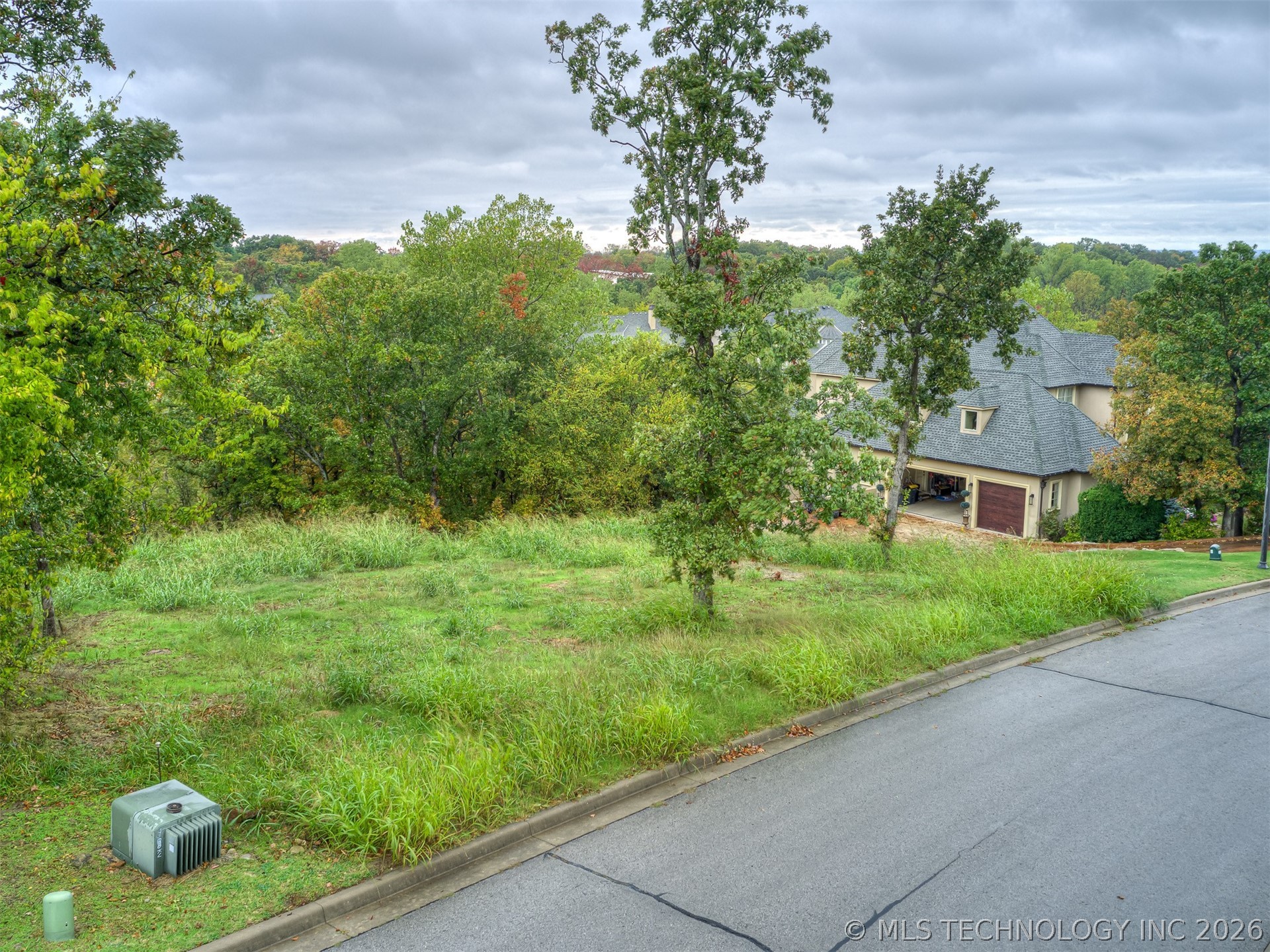 12212 S 14th Court Property Photo 1