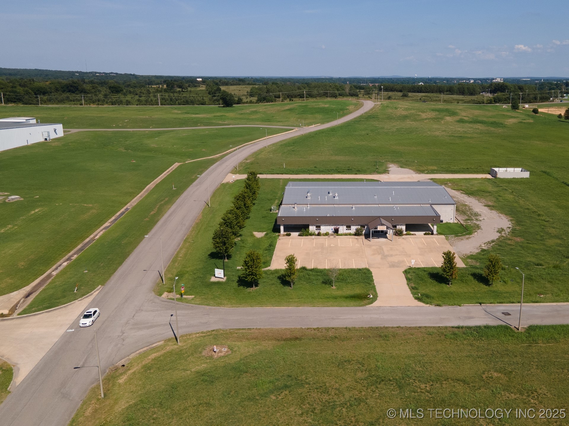 100 Career Tech Way Property Photo 9