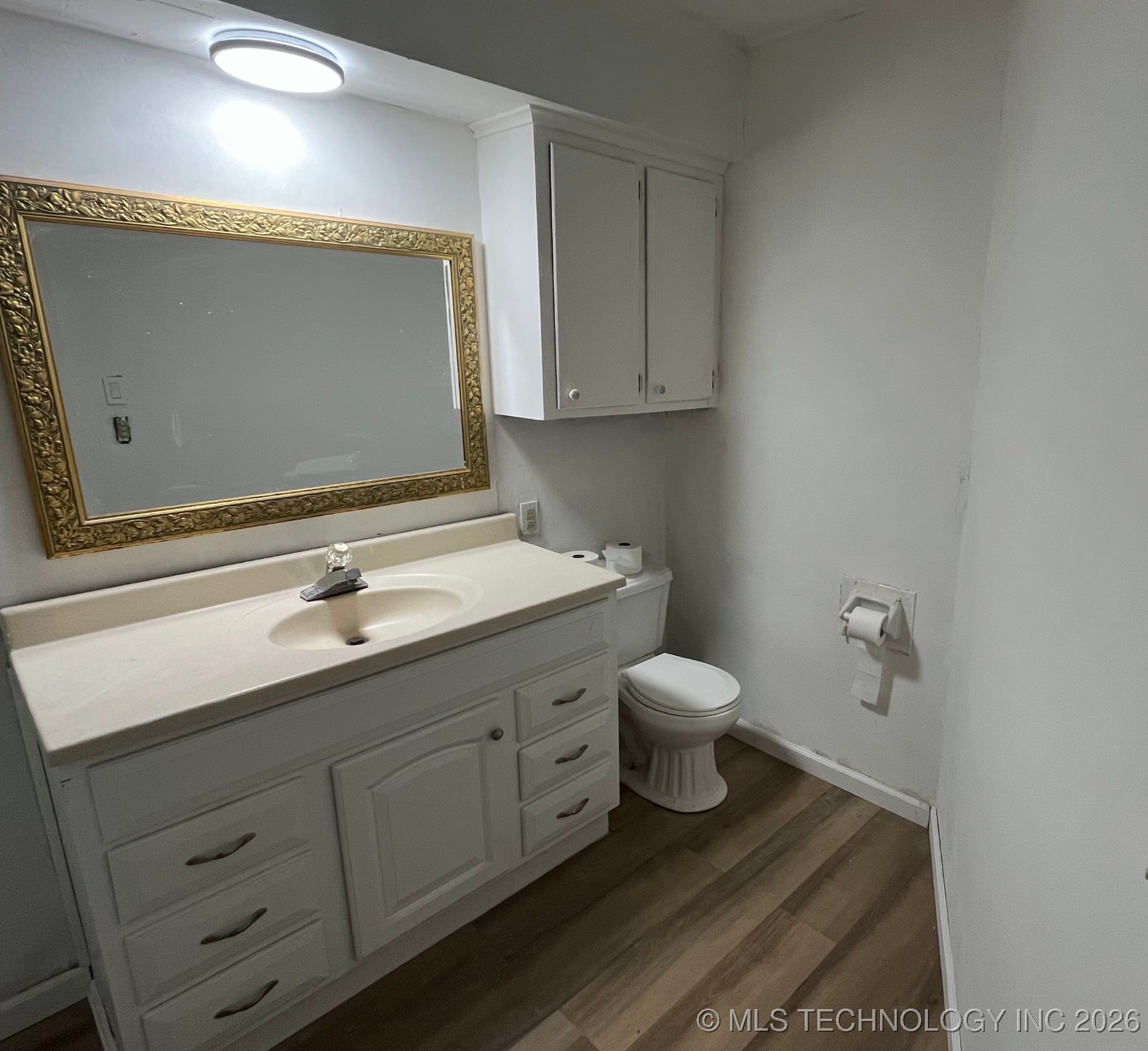 501 E 62nd Street S Property Photo 17