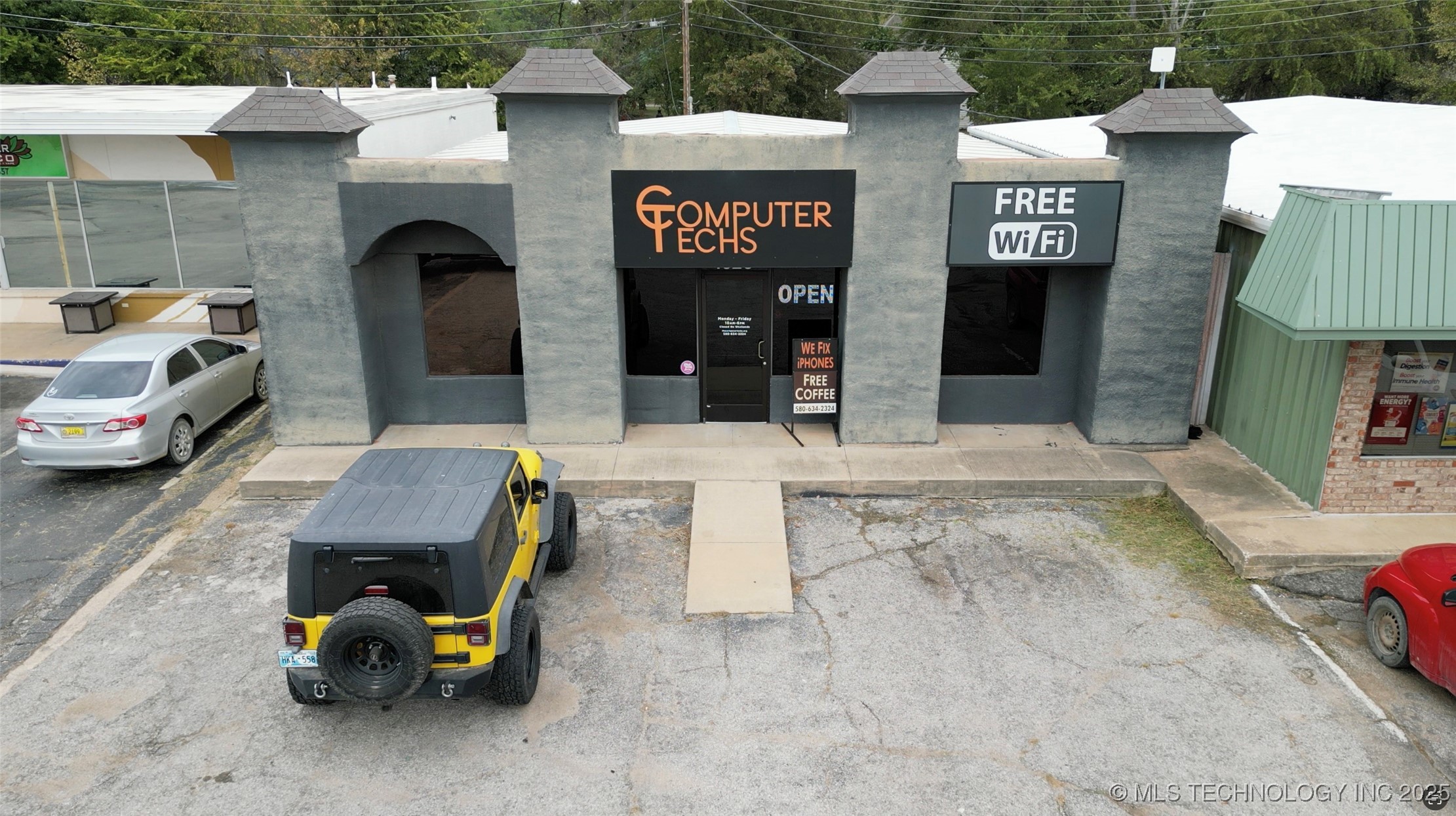 1020 W Main Property Photo