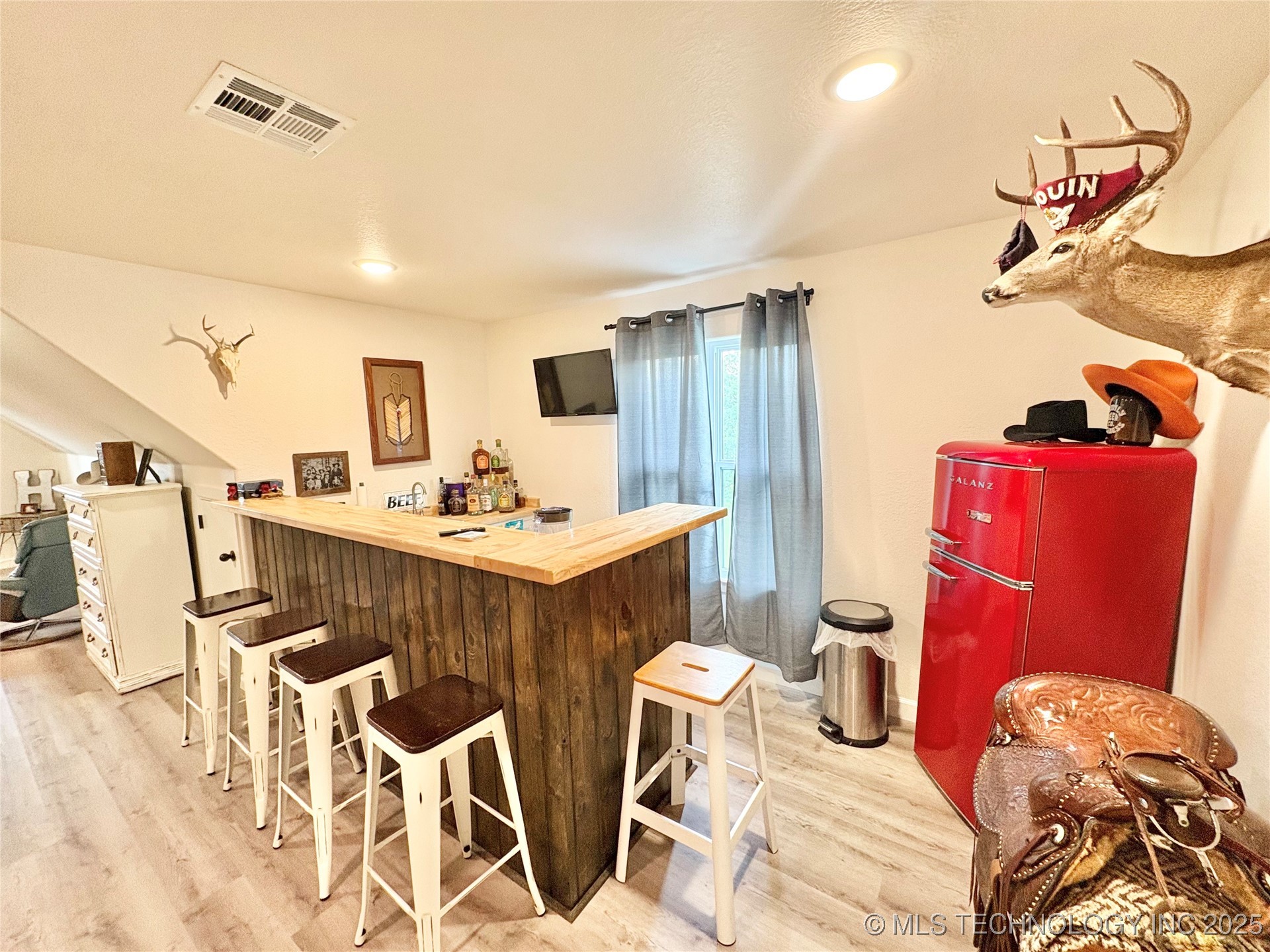 1609 E Hollow Oak Road Property Photo 39