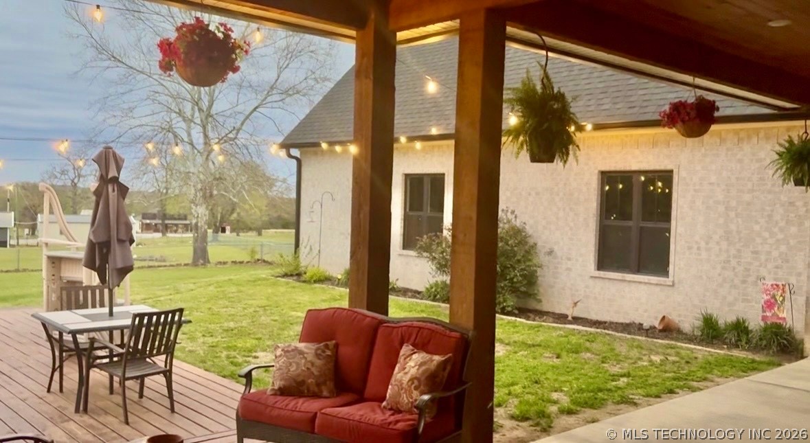 1609 E Hollow Oak Road Property Photo 54