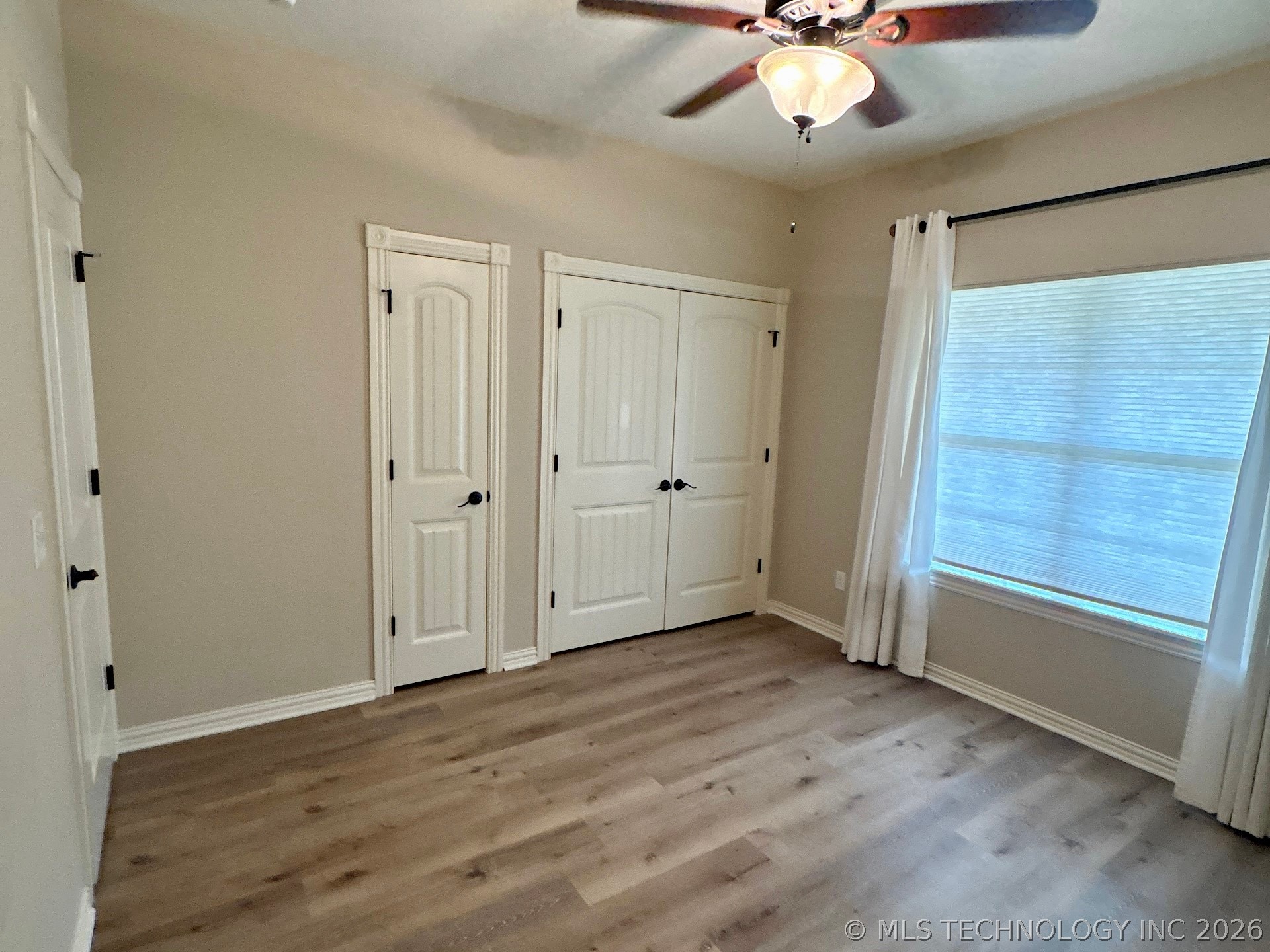 909 S Country Club Drive Property Photo 35
