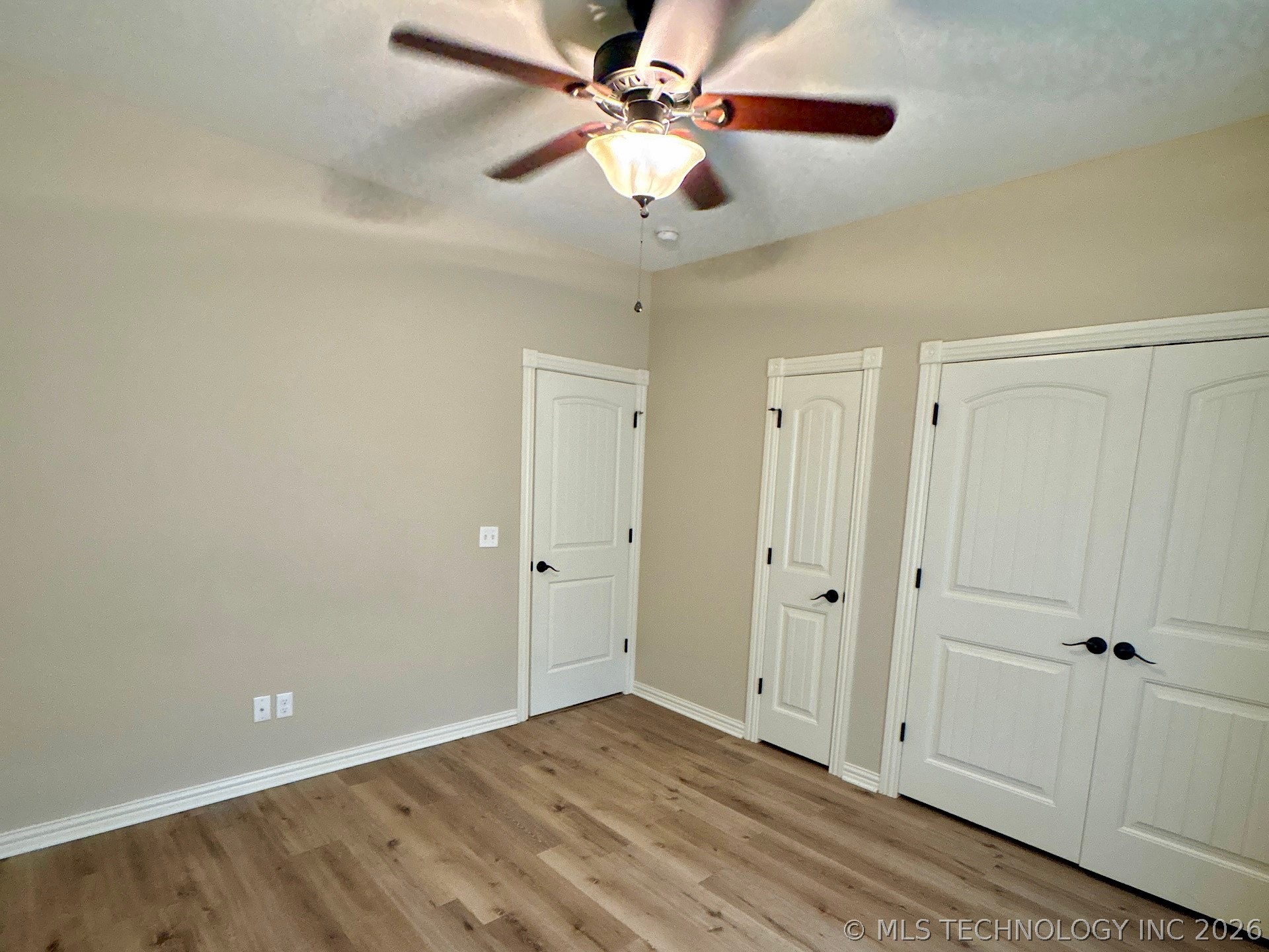 909 S Country Club Drive Property Photo 36