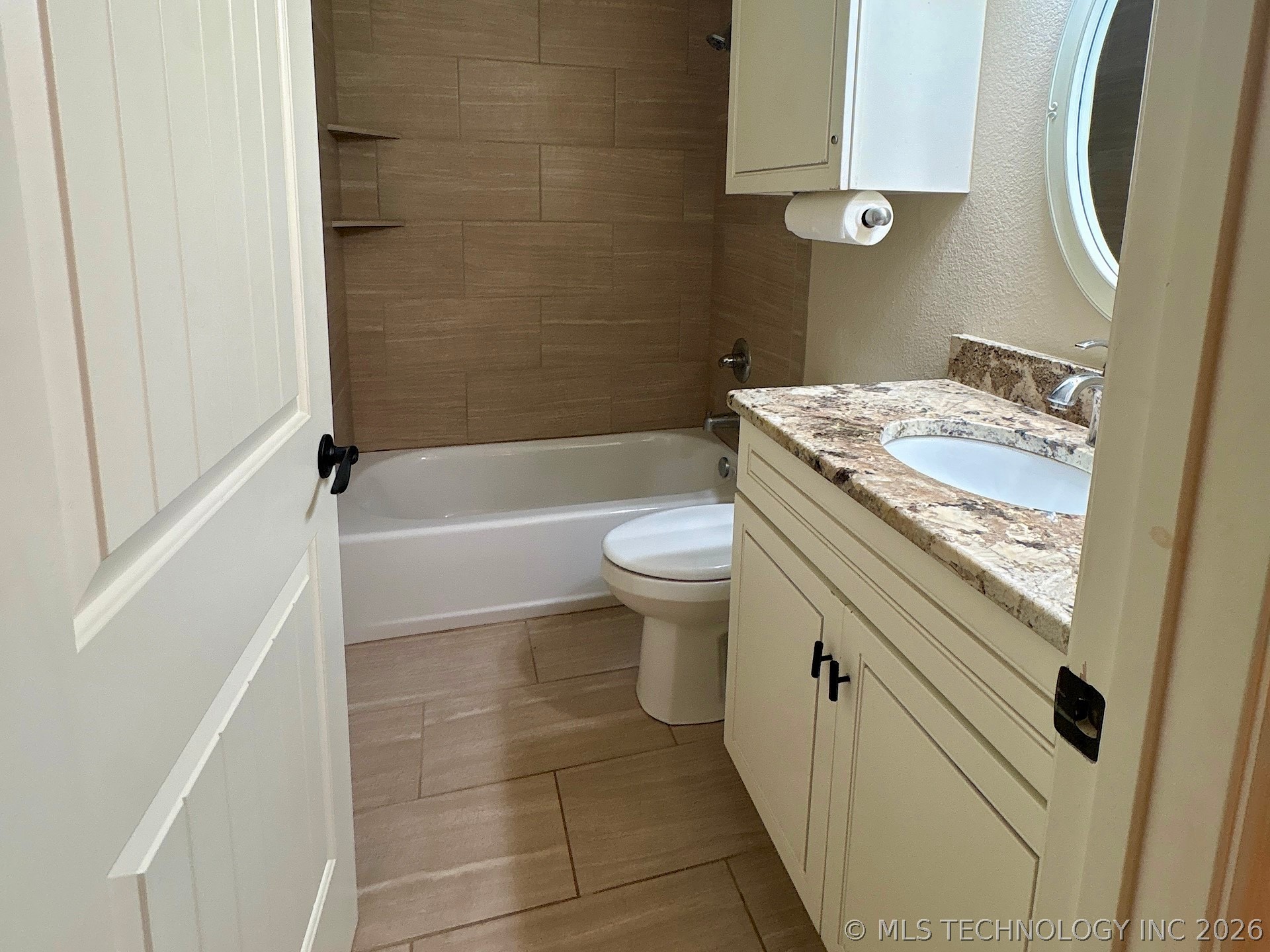 909 S Country Club Drive Property Photo 38