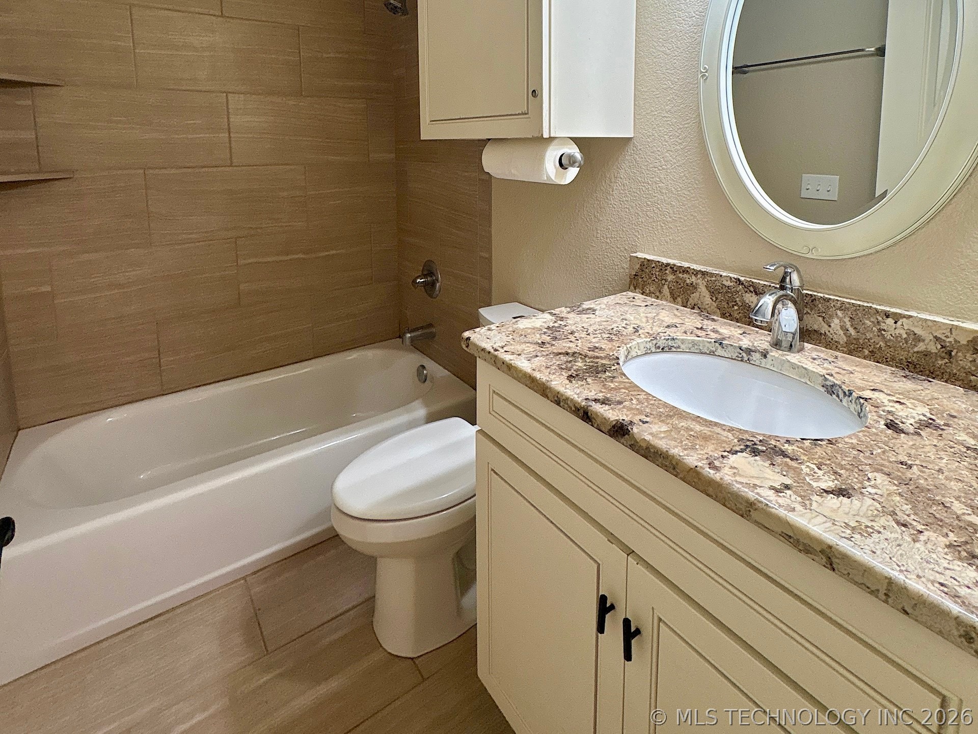 909 S Country Club Drive Property Photo 39