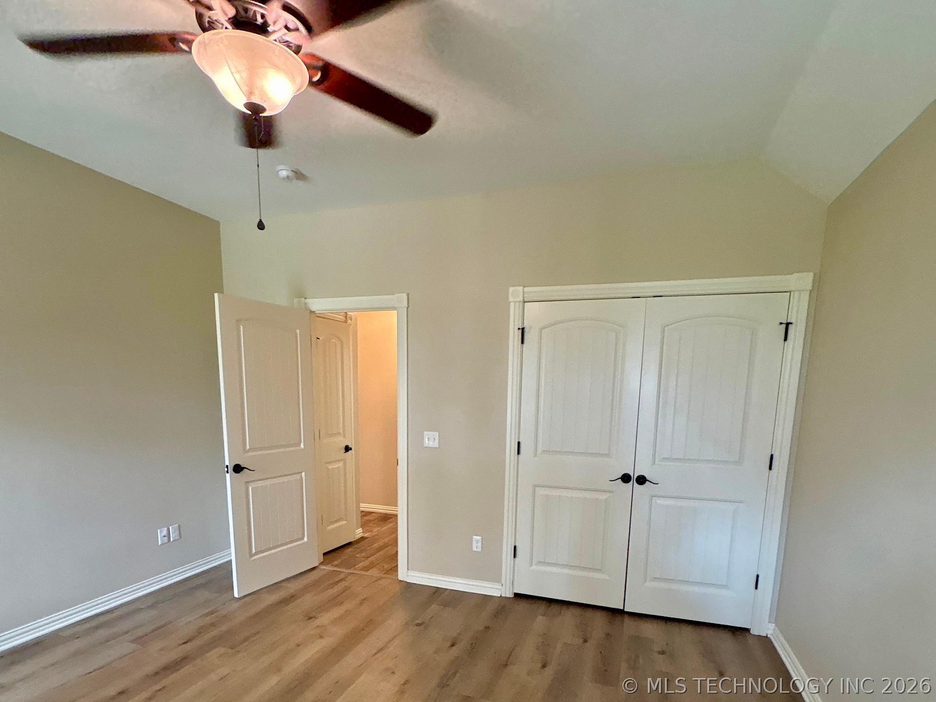 909 S Country Club Drive Property Photo 42