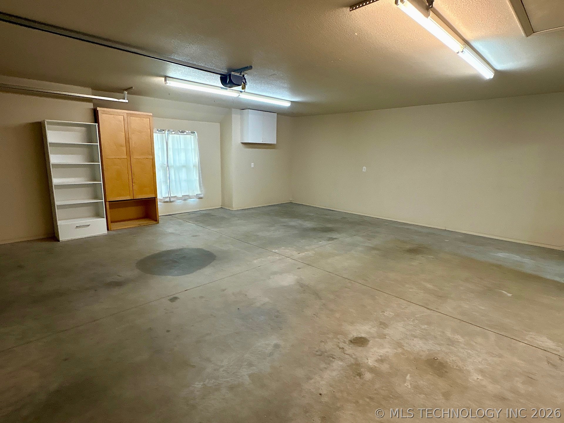 909 S Country Club Drive Property Photo 62