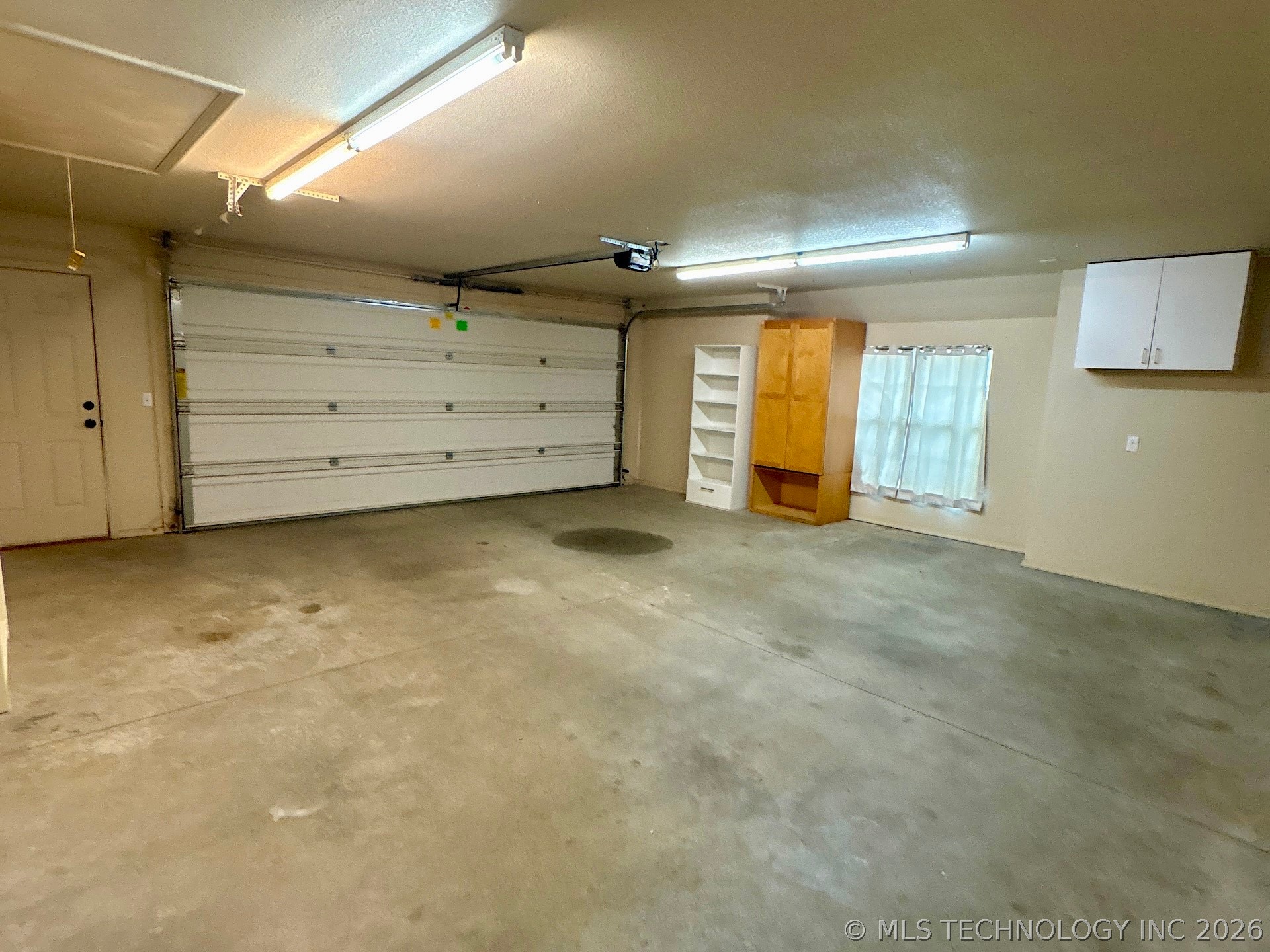 909 S Country Club Drive Property Photo 66
