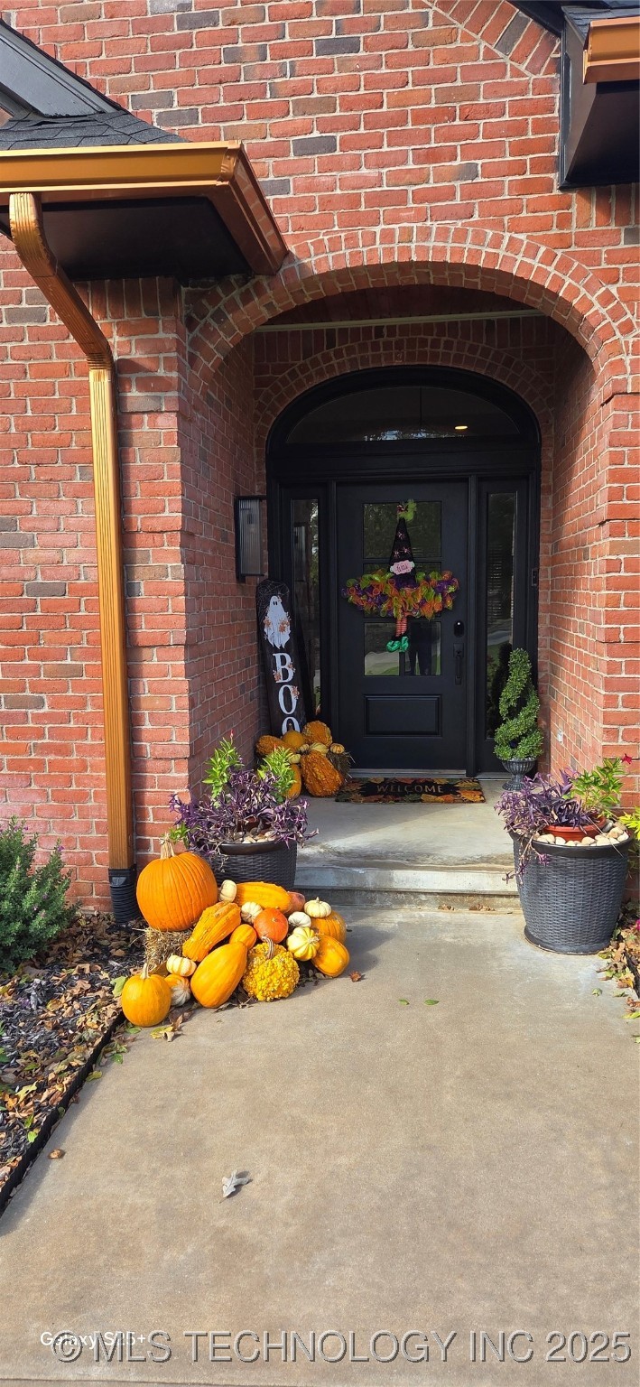 1818 Muirfield Property Photo 2