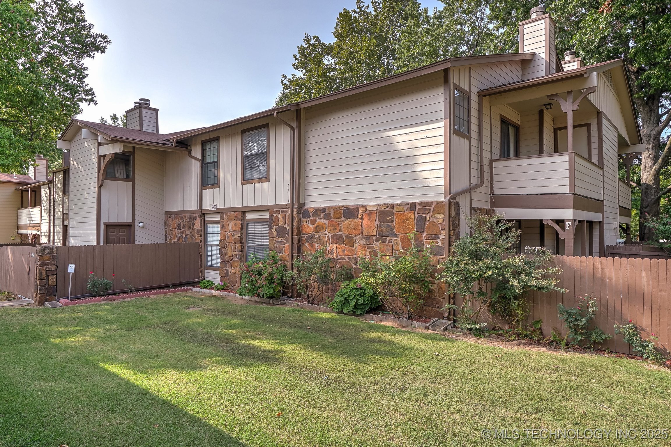 6366 S 80th East Avenue E Property Photo 2