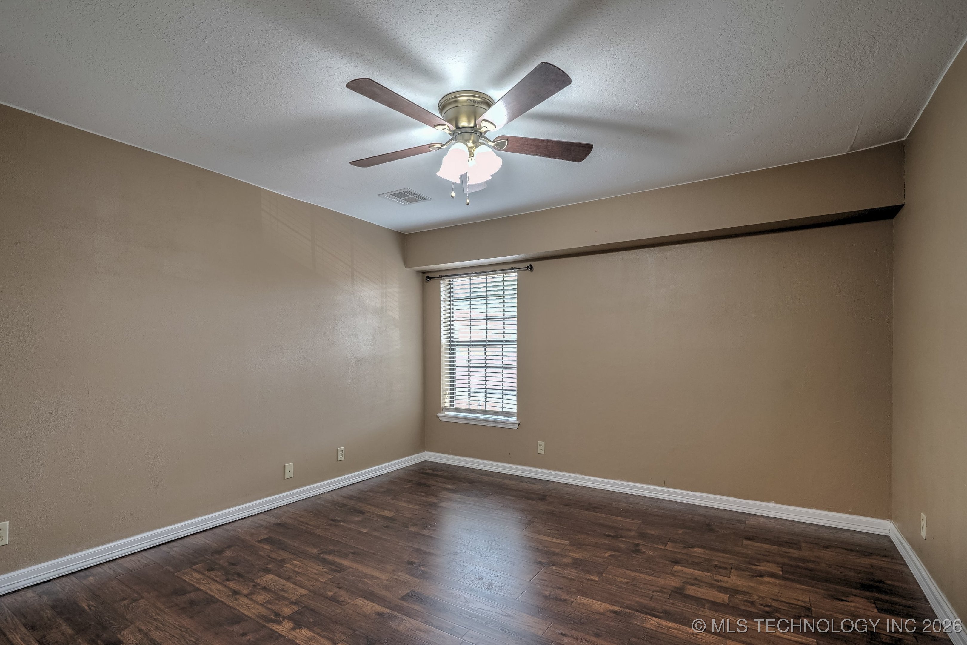 6366 S 80th East Avenue E Property Photo 25