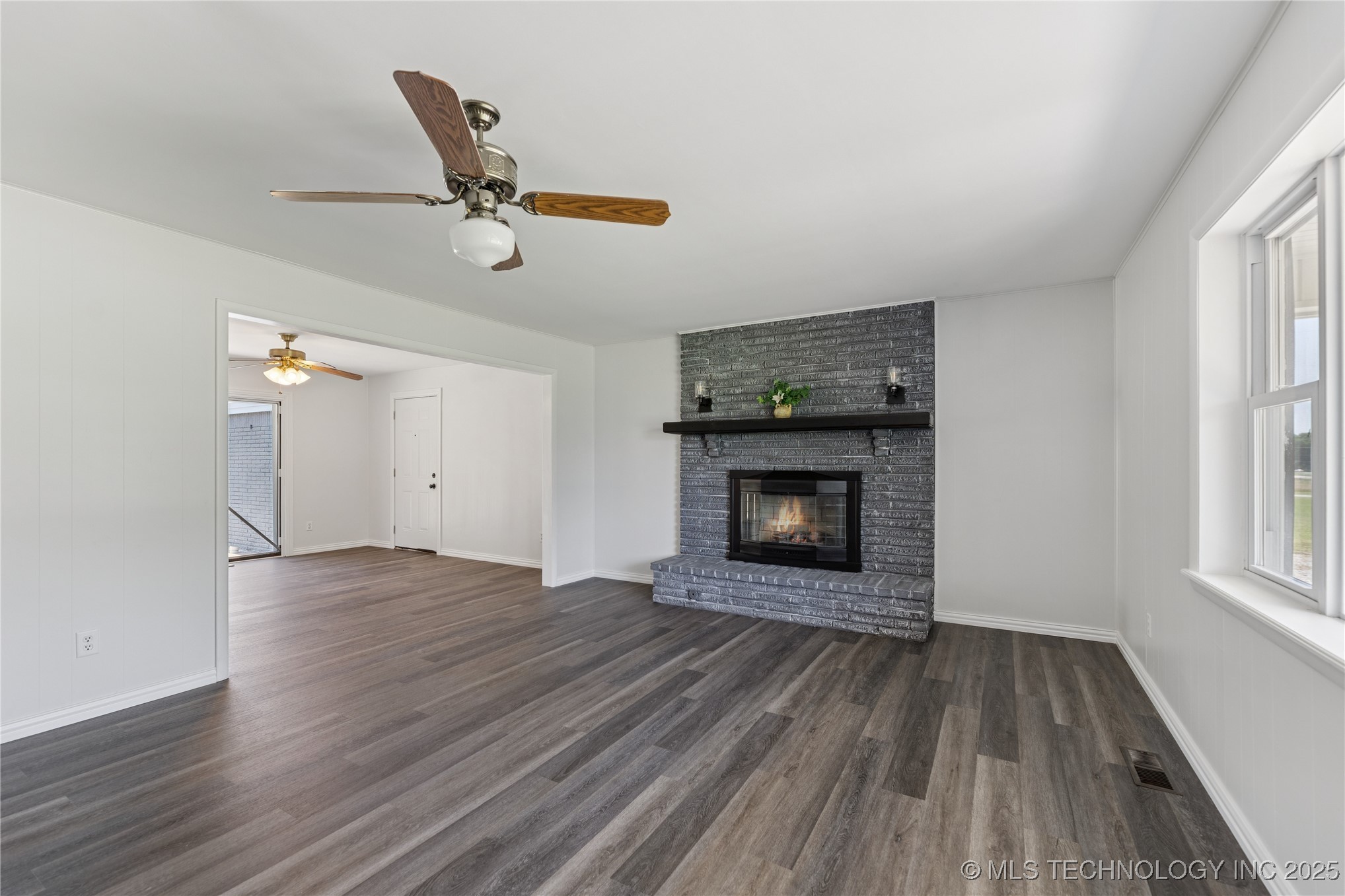 16893 E 116th Street N Property Photo 4