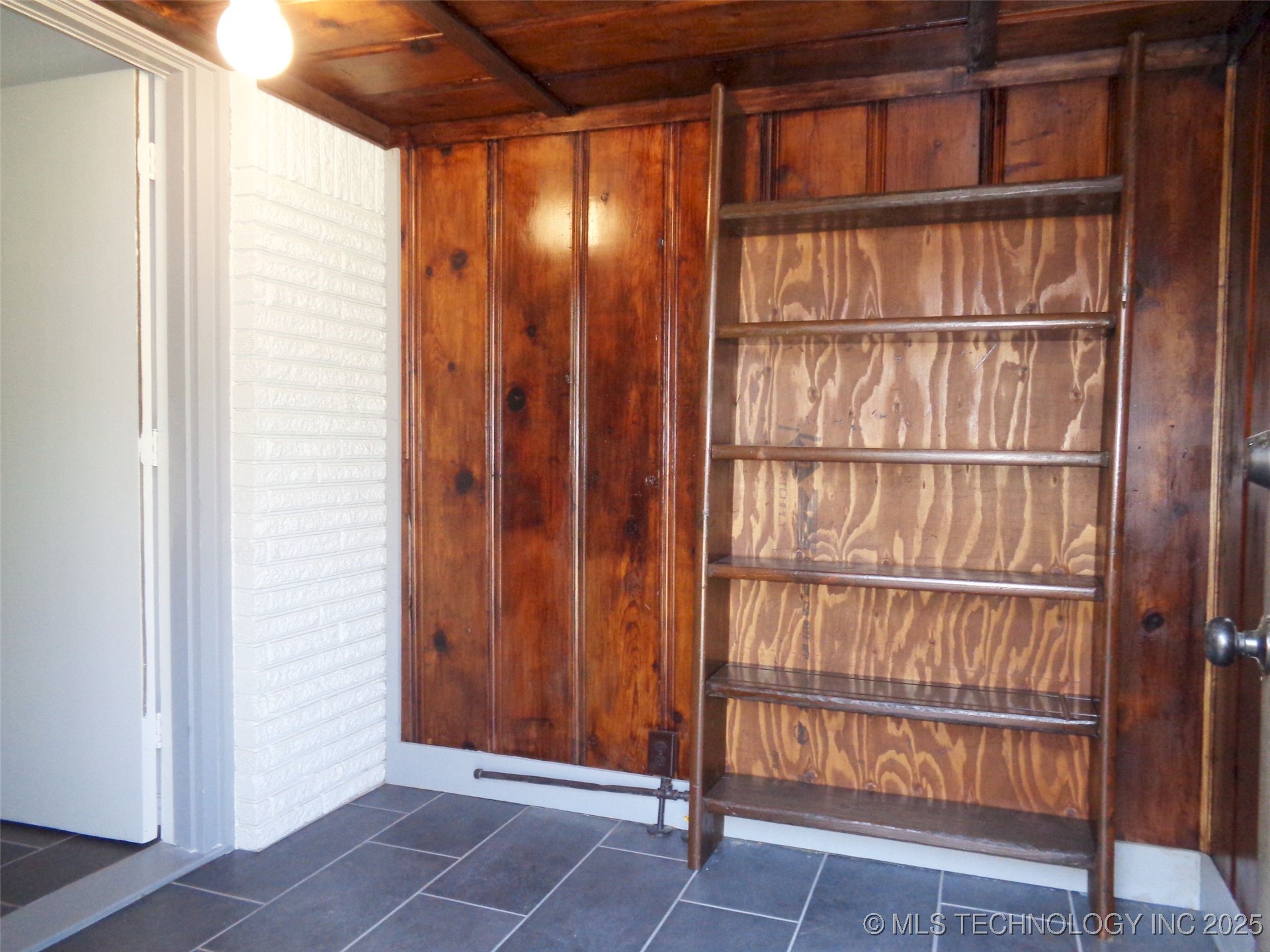 16893 E 116th Street N Property Photo 18