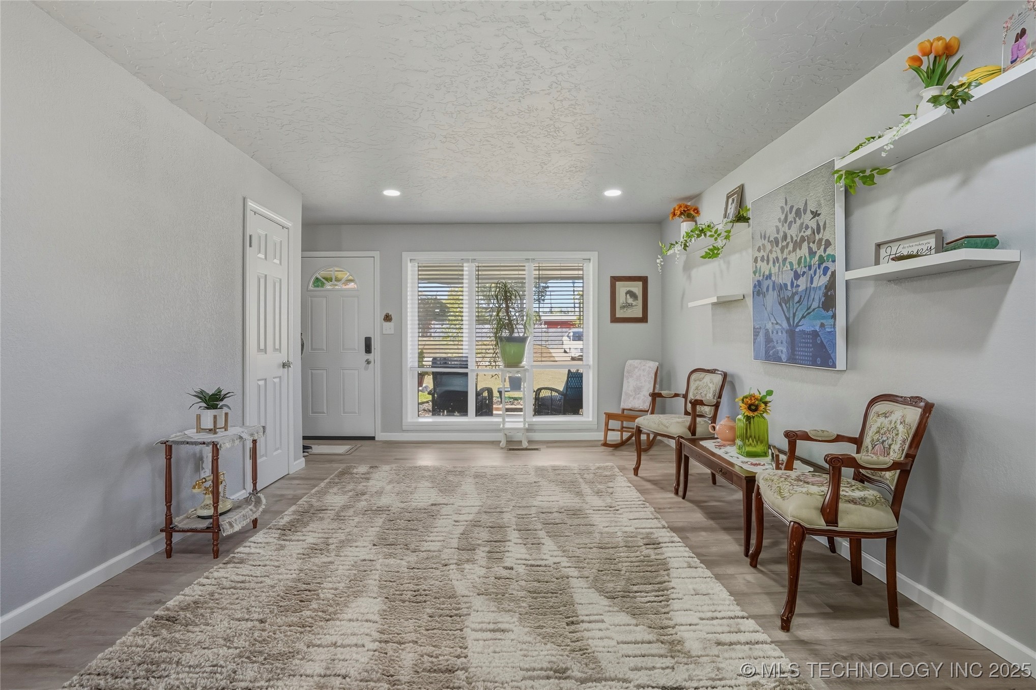 4529 E 24th West Avenue Property Photo 4