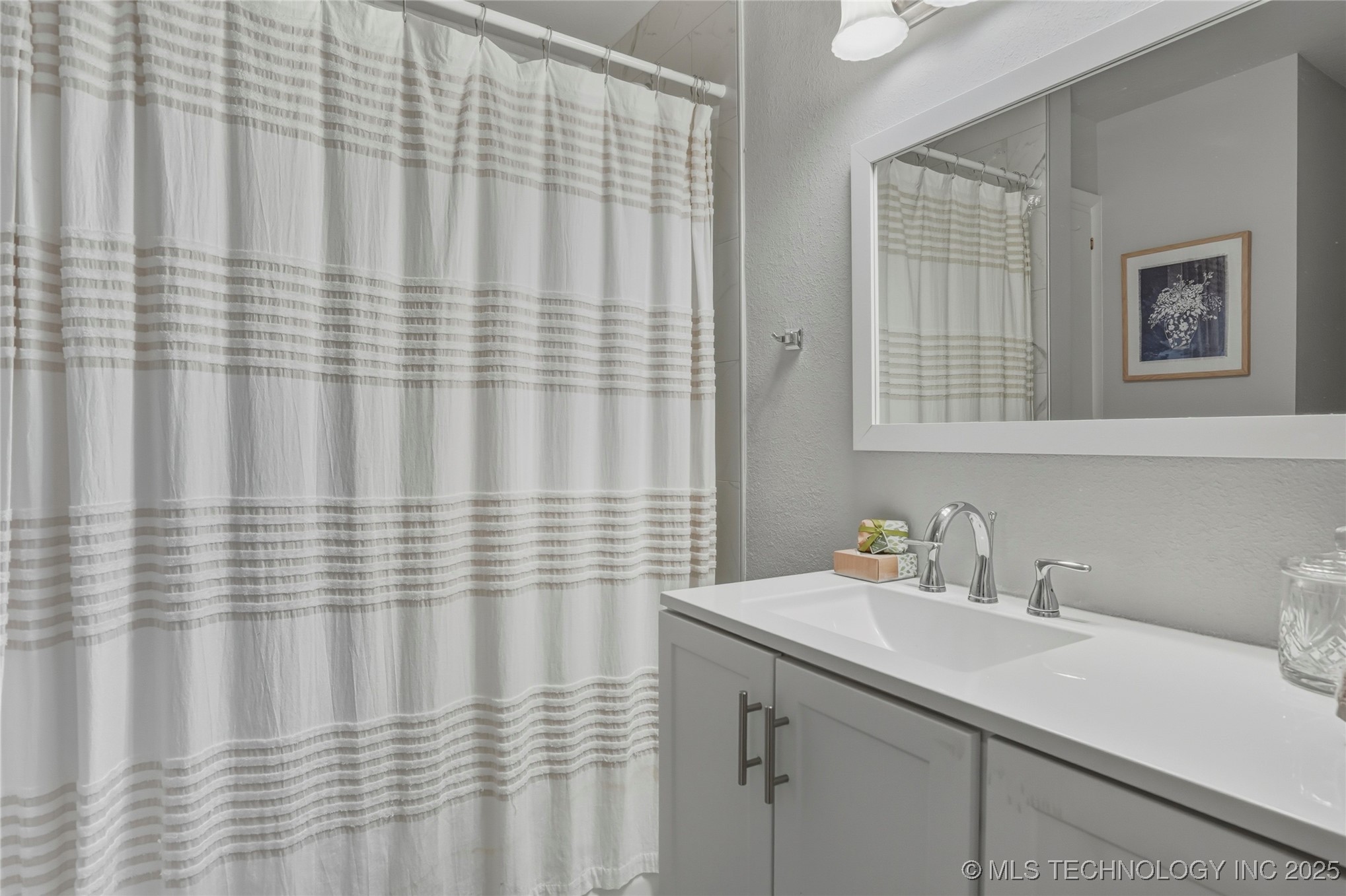 4529 E 24th West Avenue Property Photo 19