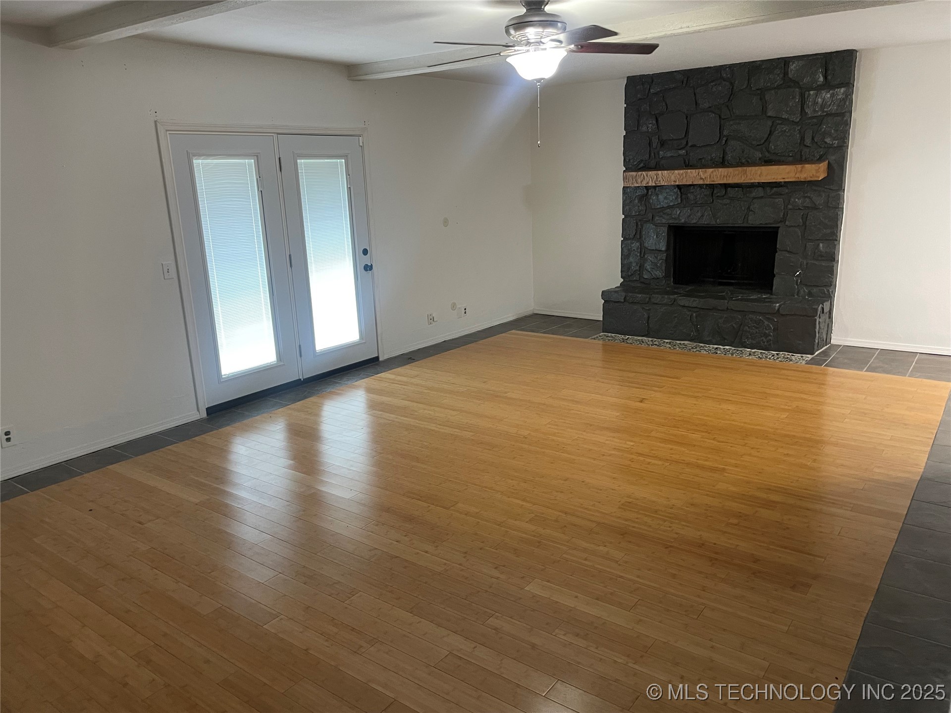 421 W Miami Street Property Photo 10