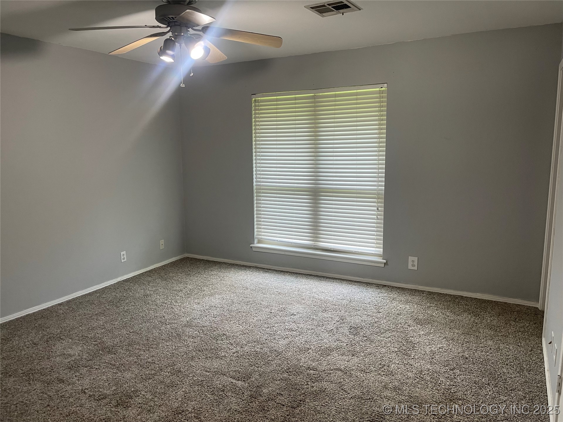 421 W Miami Street Property Photo 18