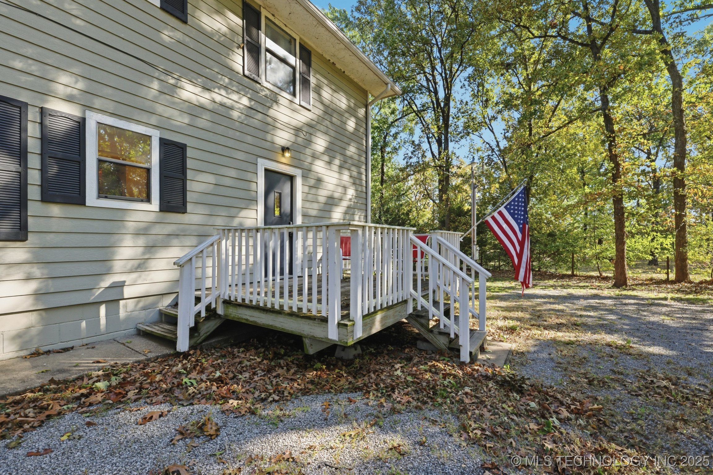 51 Covey Road Property Photo 2