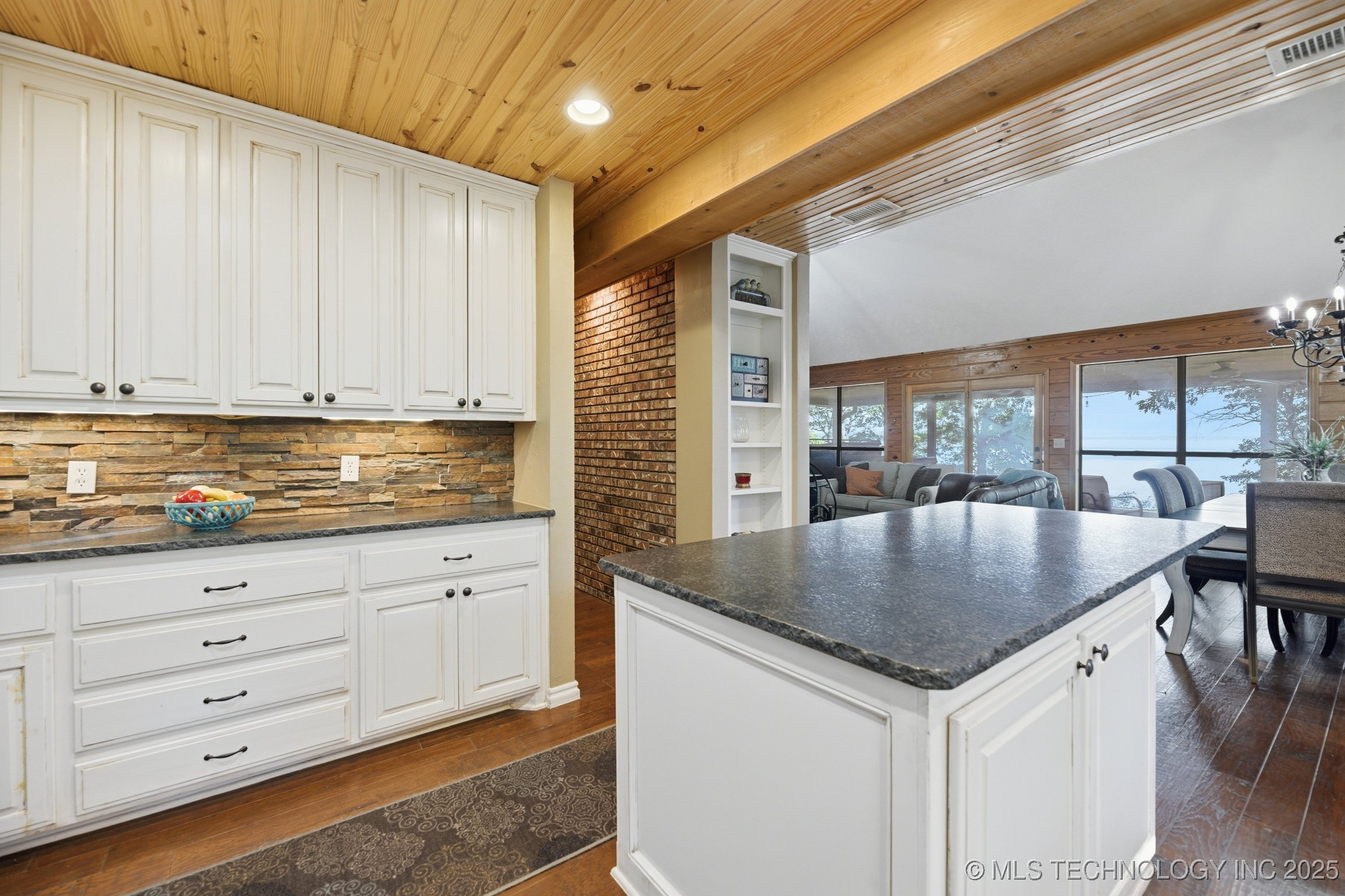 51 Covey Road Property Photo 14