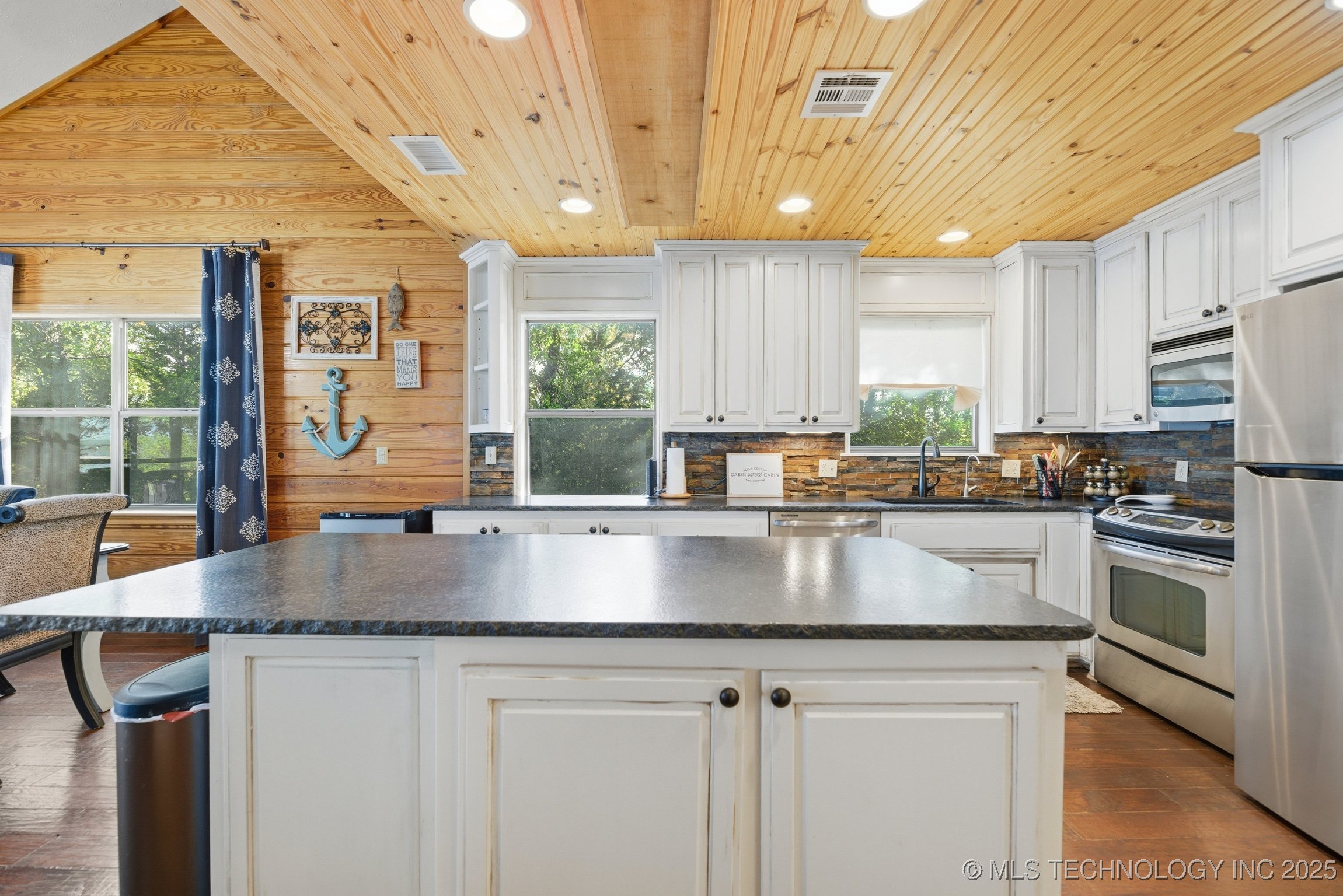 51 Covey Road Property Photo 15