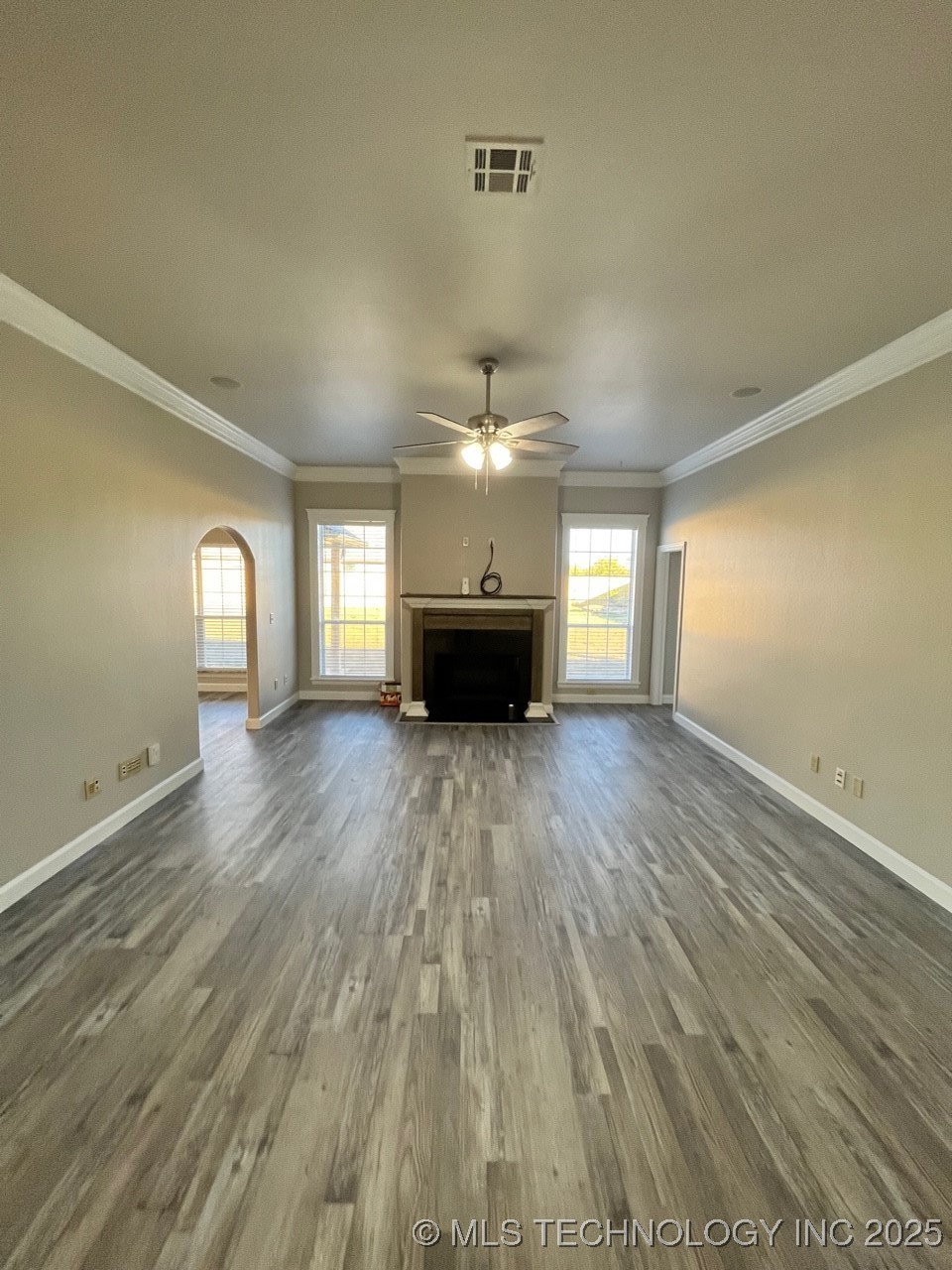 8250 Overlook Trail Property Photo 5