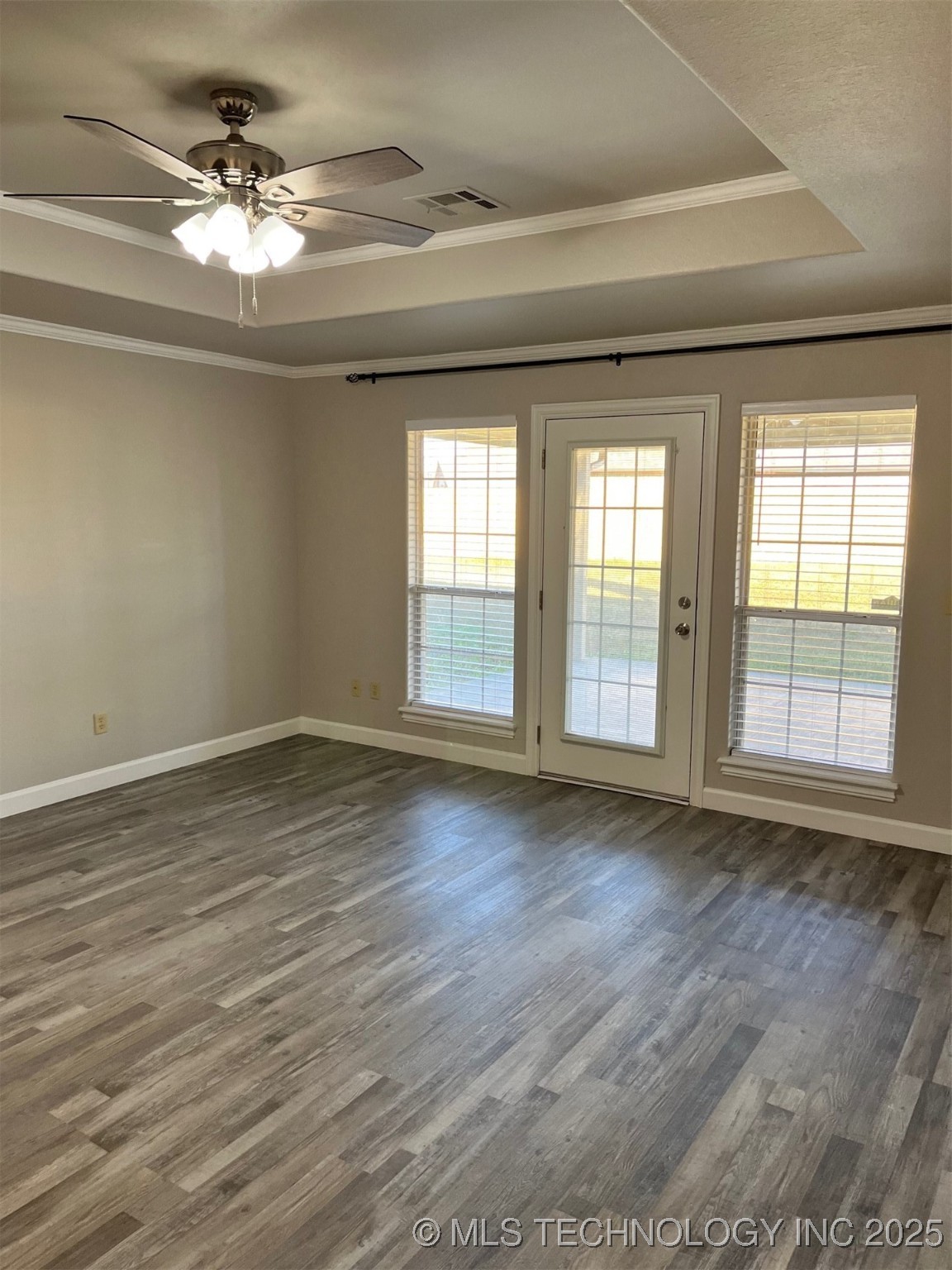 8250 Overlook Trail Property Photo 14